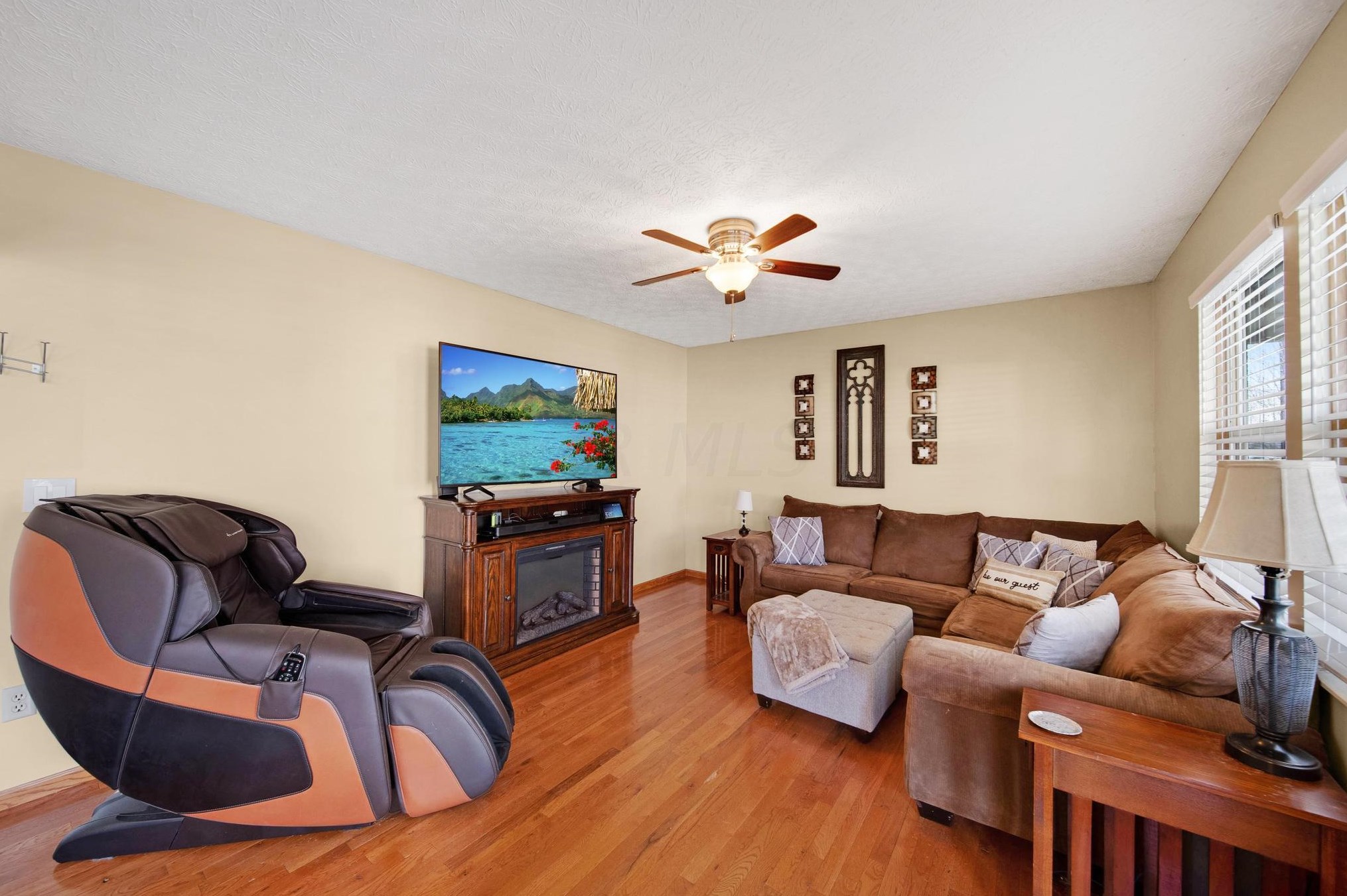 3180 Wild Dunes Ct, Pickerington OH  43147-8742 exterior