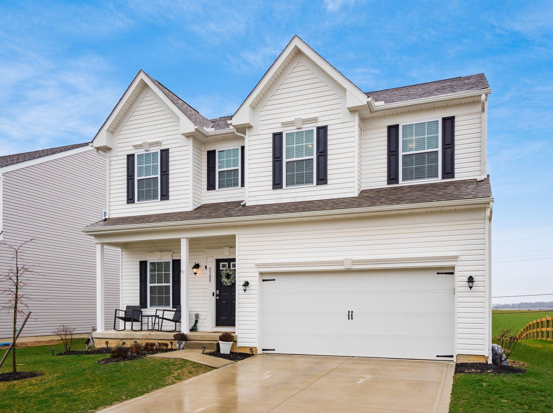 5308 Karst Cir, Ashville, OH 43103
