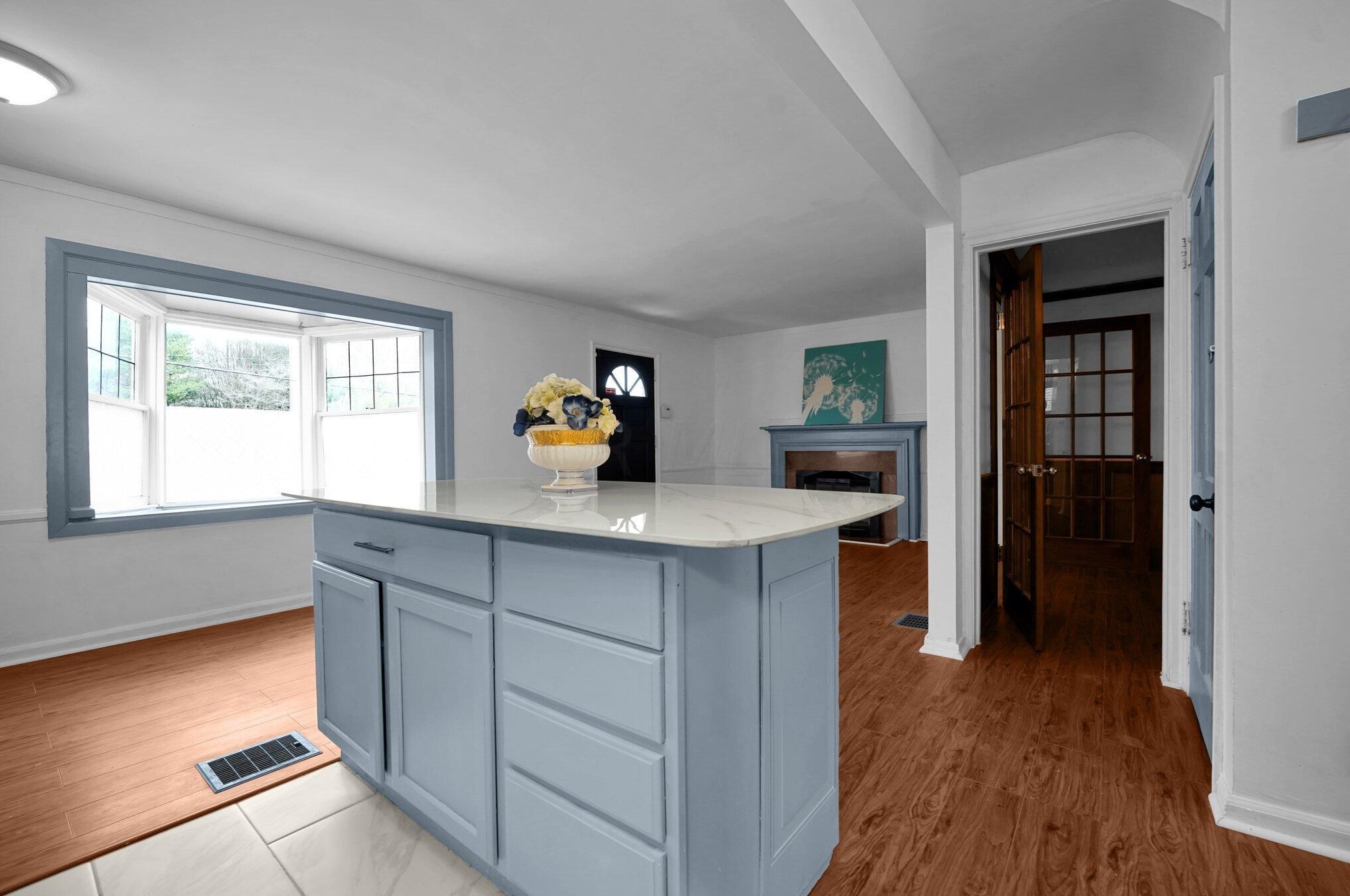 474 James Rd, Columbus OH  43230-3302 exterior