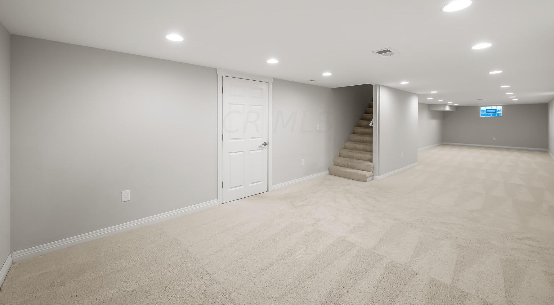 4162 Squires Ln, Columbus OH  43220-3949 exterior