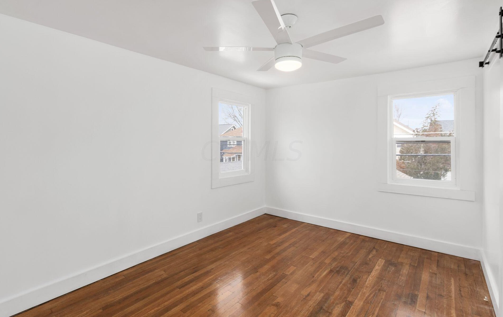 2871 Findley Ave, Columbus OH  43202-2319 exterior