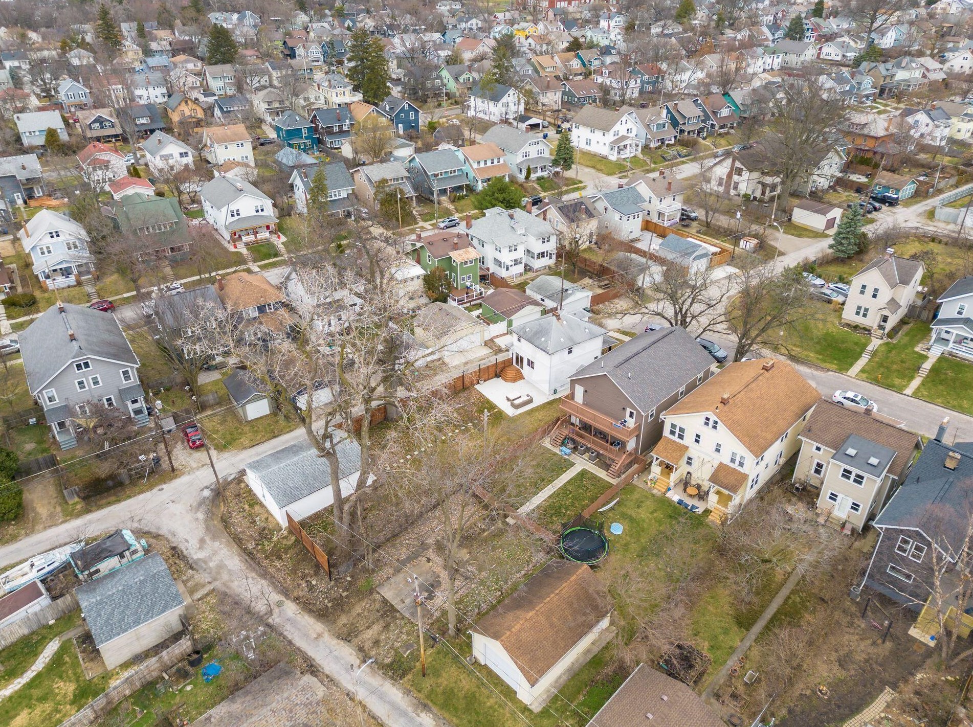 2871 Findley Ave, Columbus OH  43202-2319 exterior