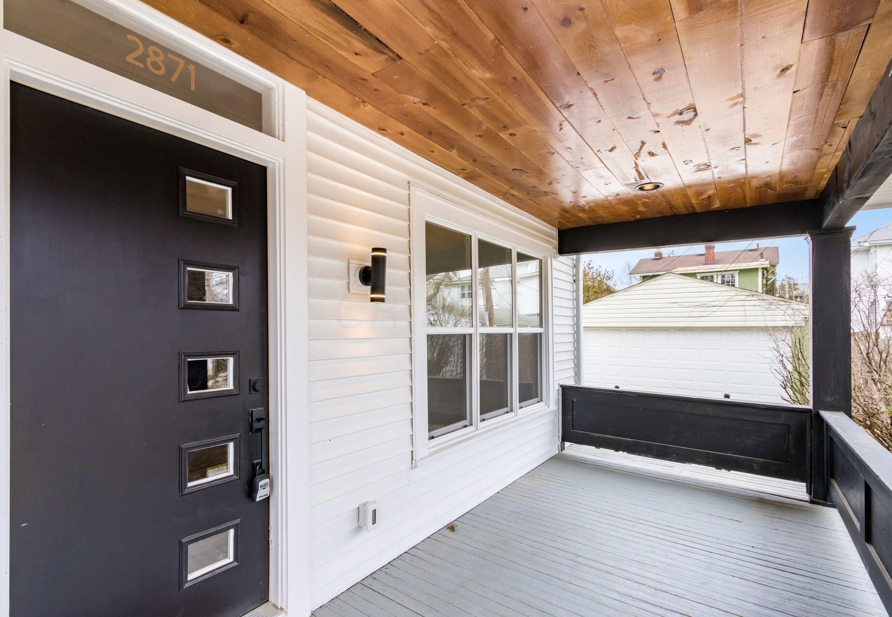 2871 Findley Ave, Columbus OH  43202-2319 exterior