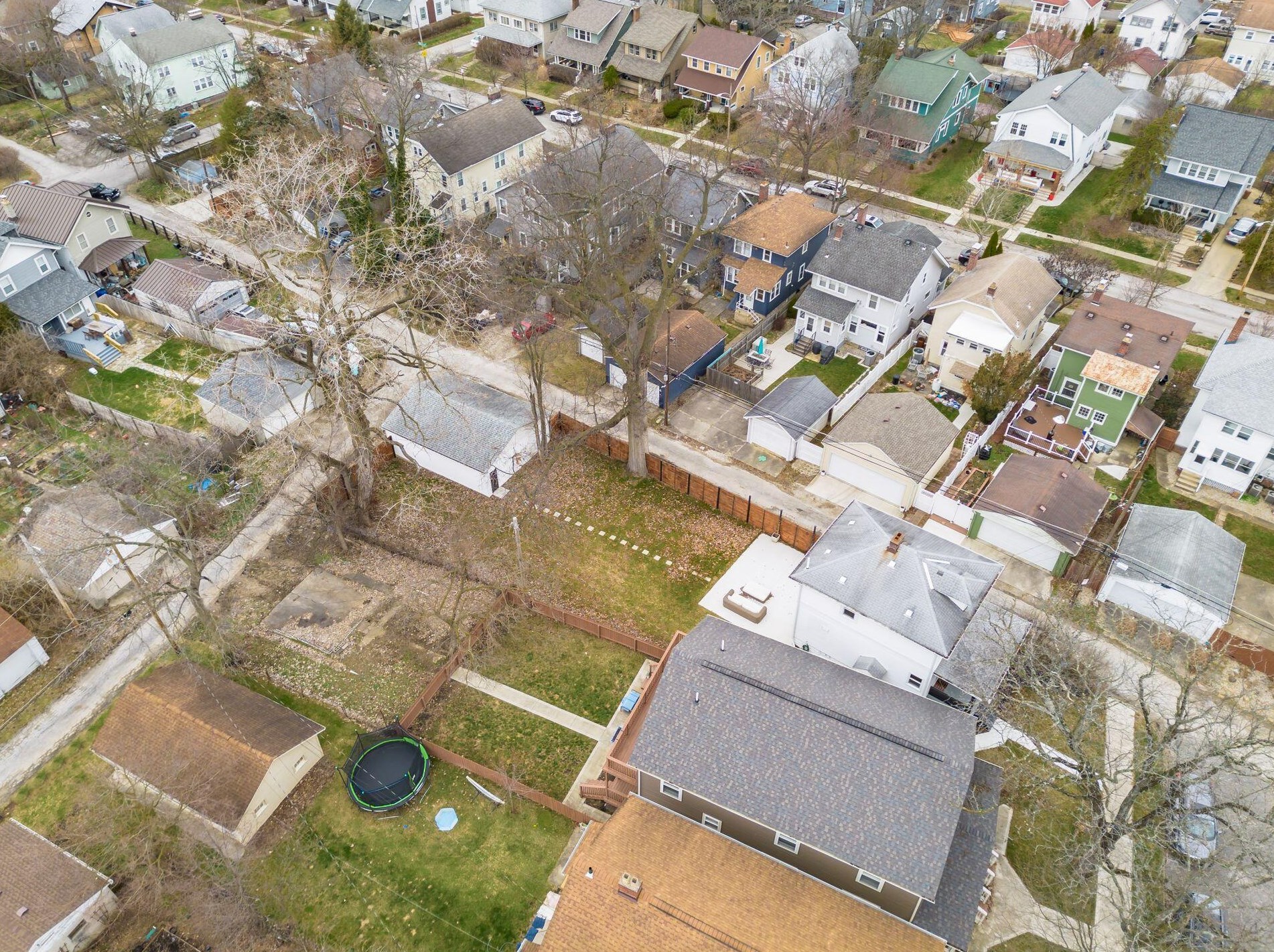 2871 Findley Ave, Columbus OH  43202-2319 exterior