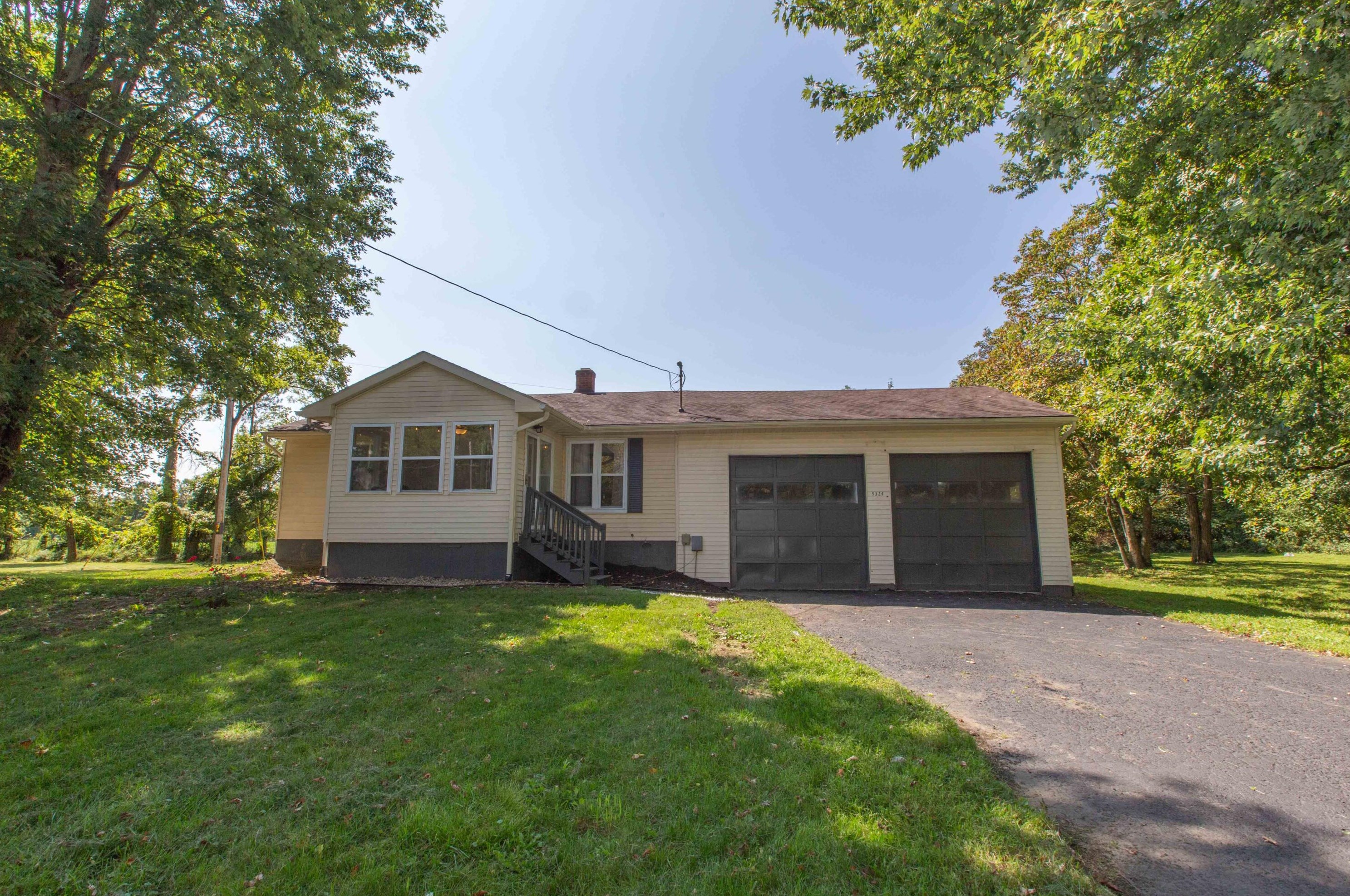 5326 Columbia Rd Sw, Pataskala, OH 43062