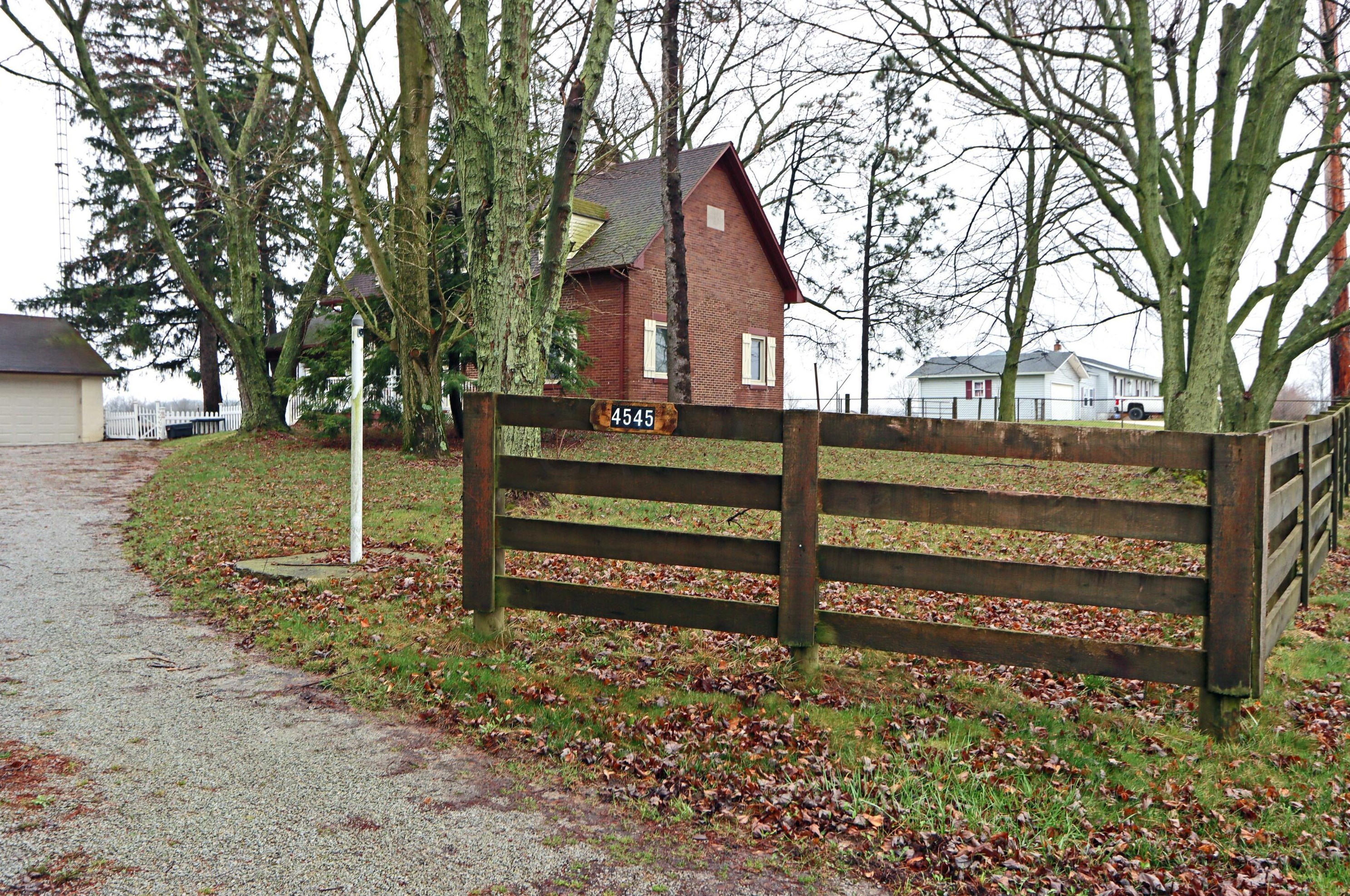 4545 Big Plain Circleville Rd, London, OH 43140
