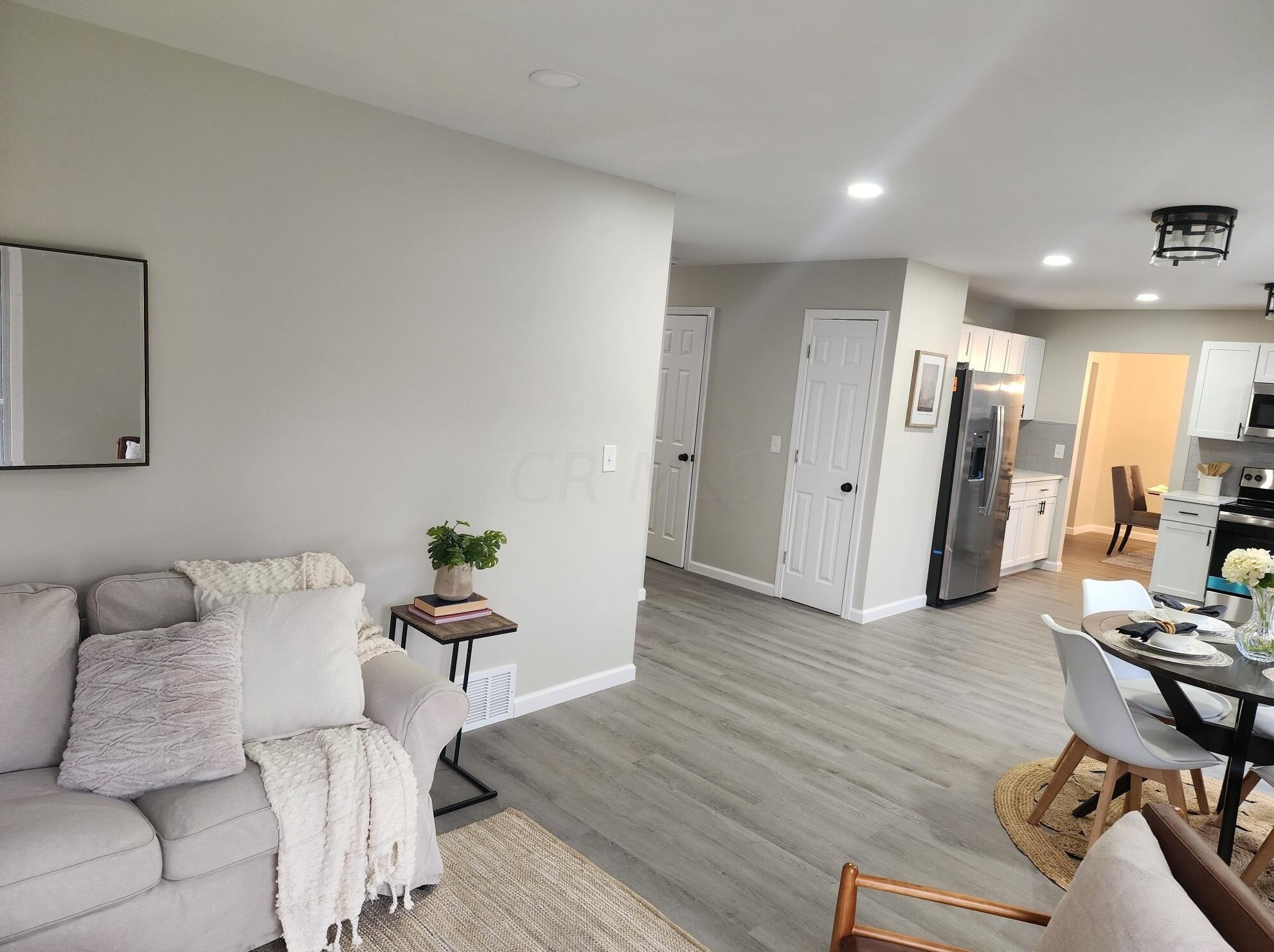 6135 Sharon Woods Blvd, Columbus OH  43229-2111 exterior