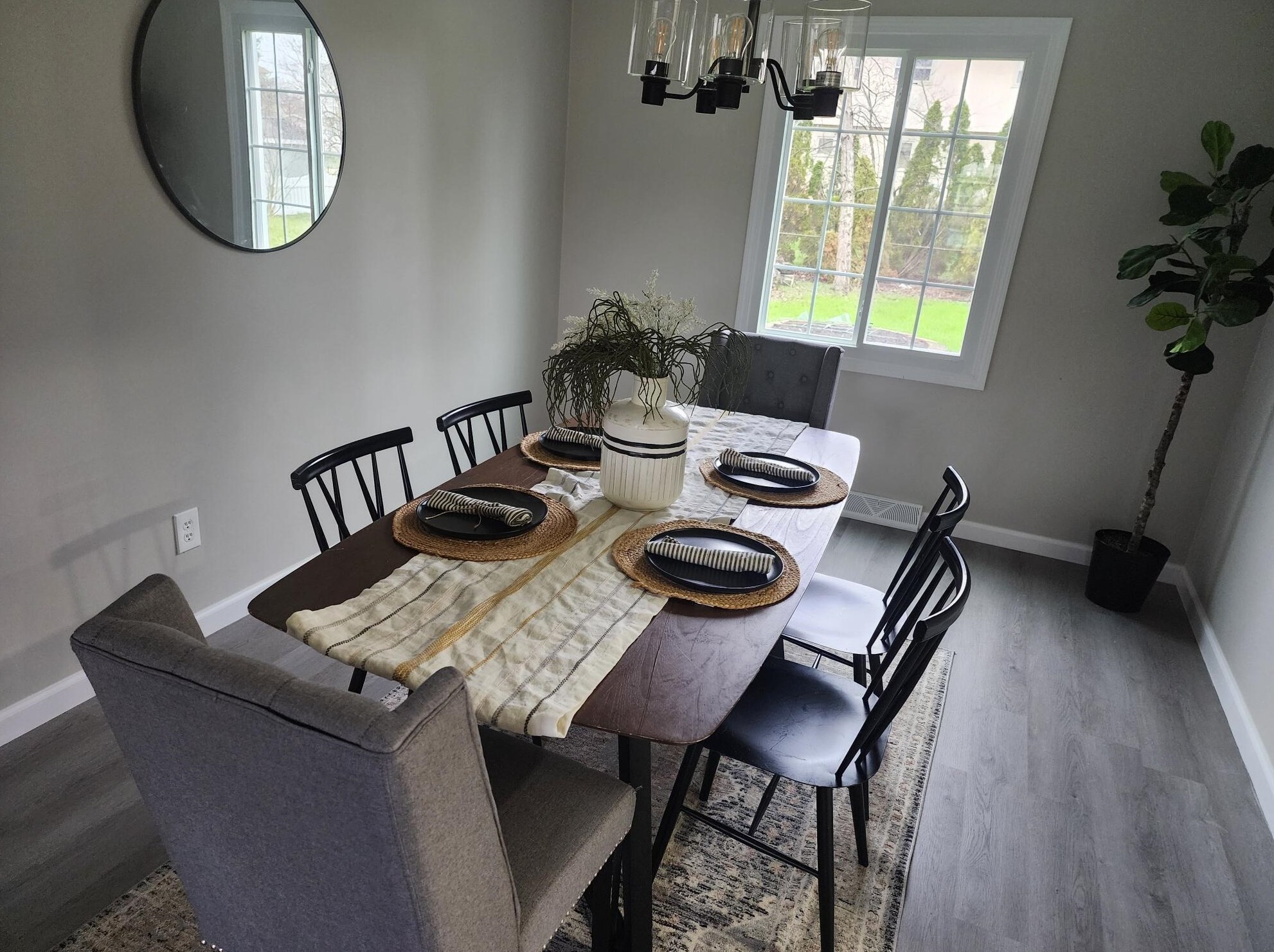 6135 Sharon Woods Blvd, Columbus OH  43229-2111 exterior