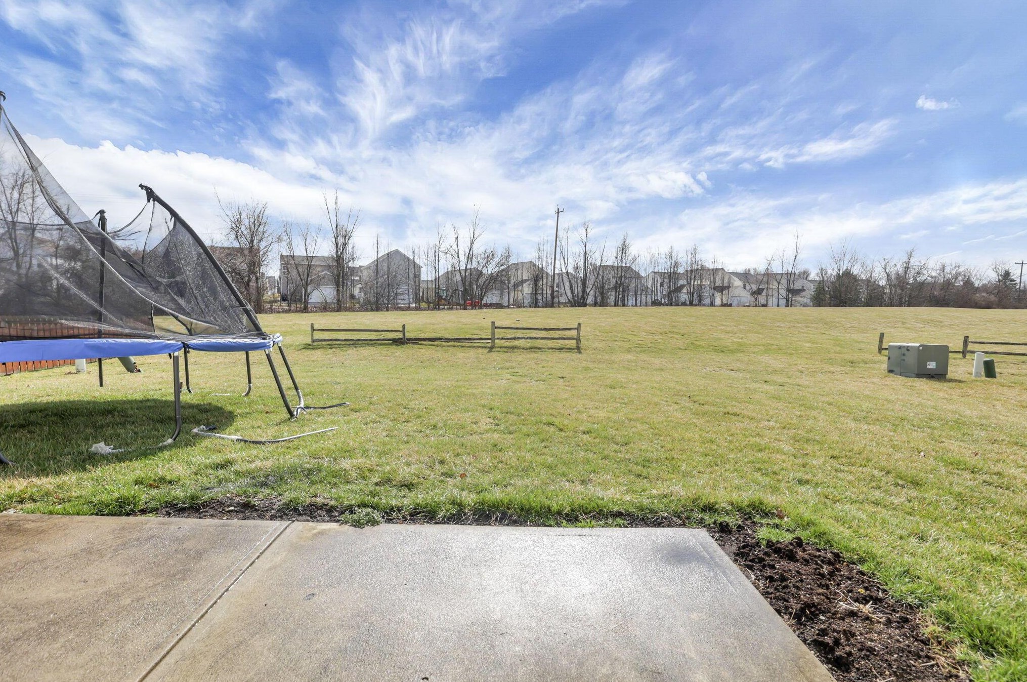 1571 Morrison Farms Dr, Blacklick OH  43004-9091 exterior