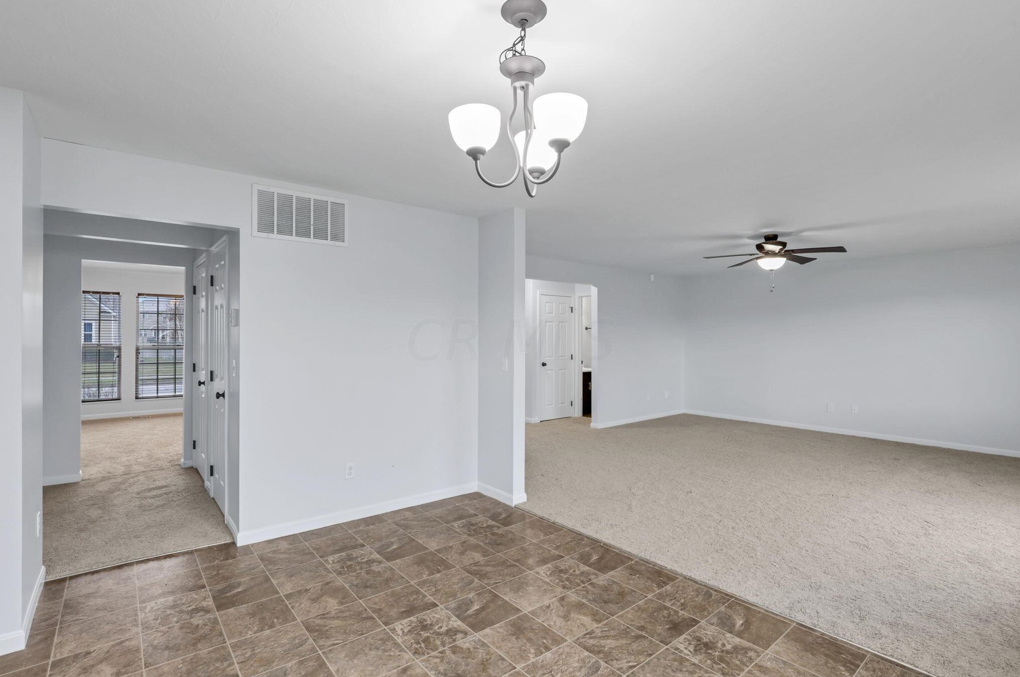 1571 Morrison Farms Dr, Blacklick OH  43004-9091 exterior