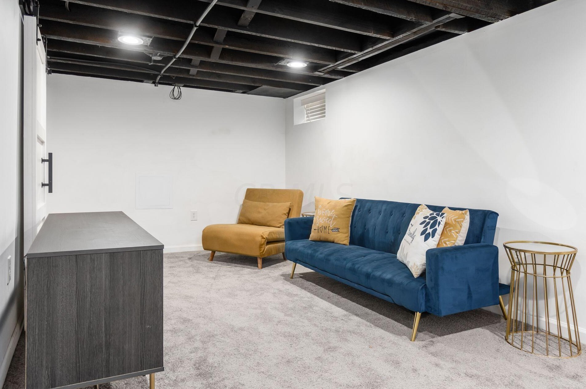 1095 Kelton Ave, Columbus OH 43206-1725 exterior