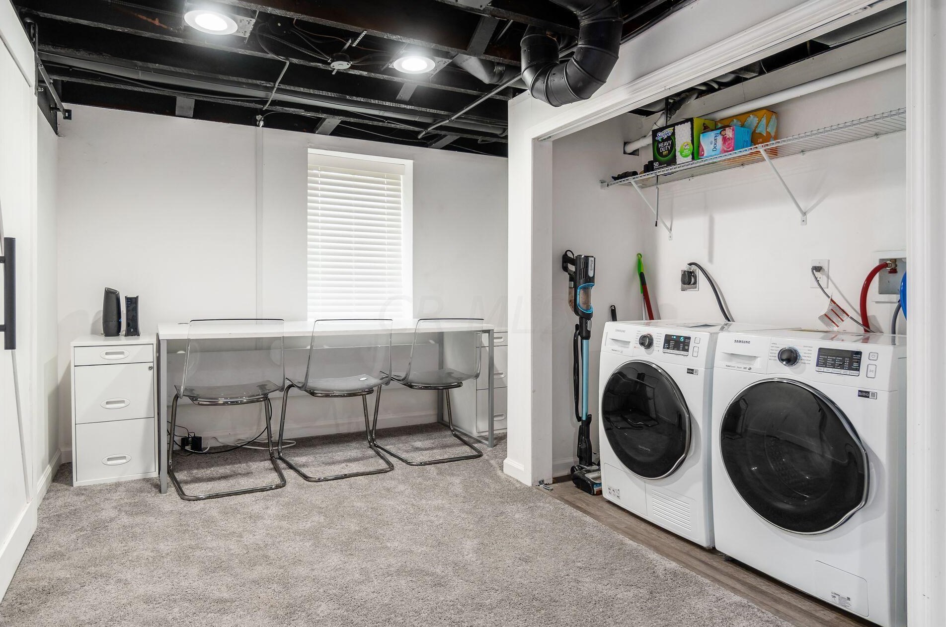 1095 Kelton Ave, Columbus OH 43206-1725 exterior