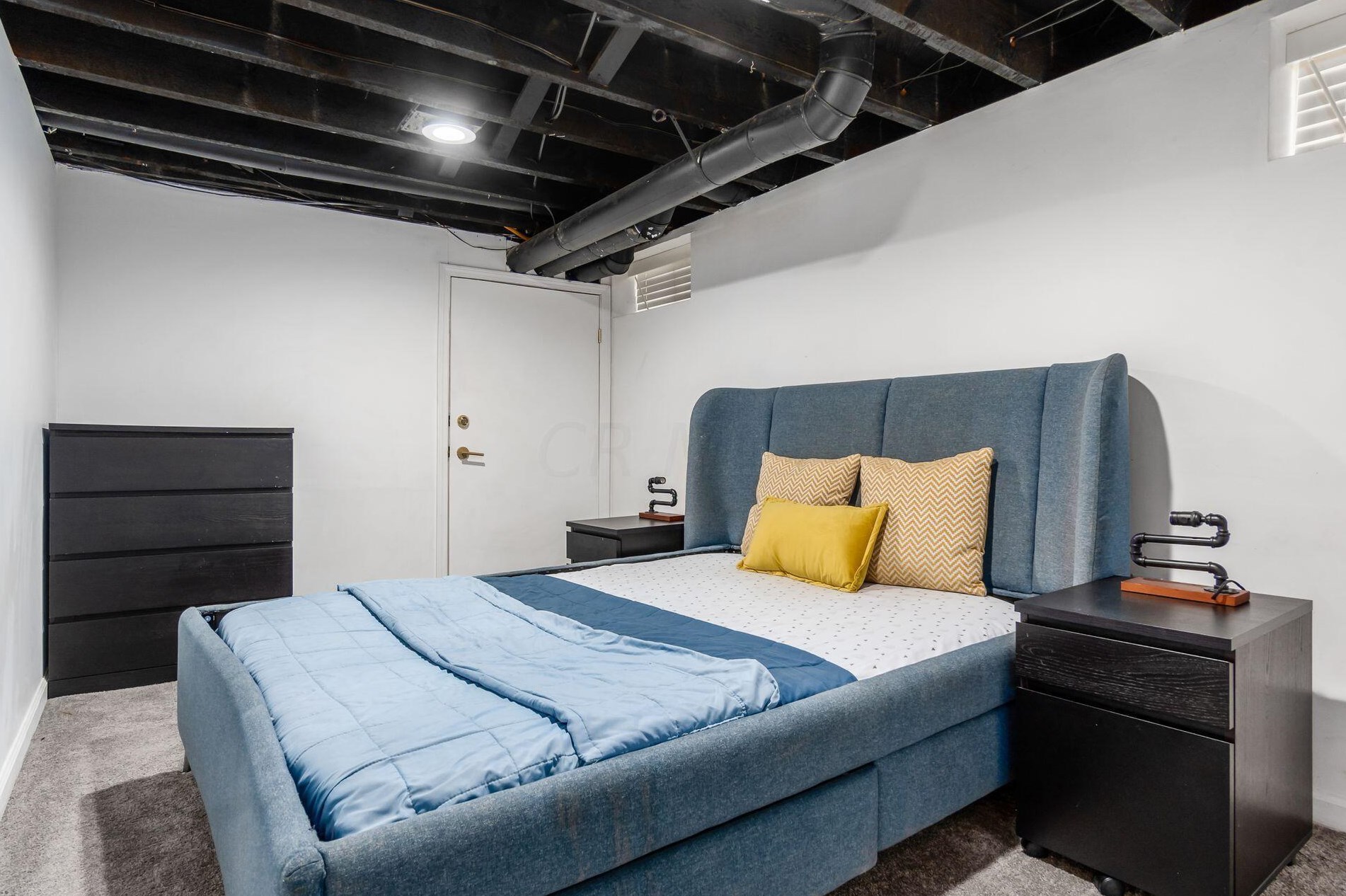 1095 Kelton Ave, Columbus OH 43206-1725 exterior