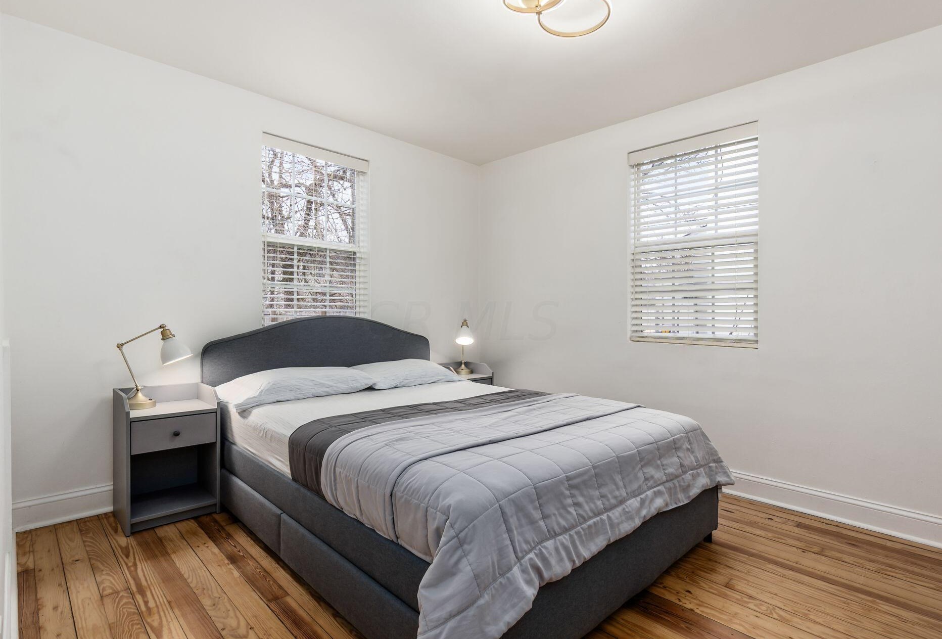 1095 Kelton Ave, Columbus OH 43206-1725 exterior