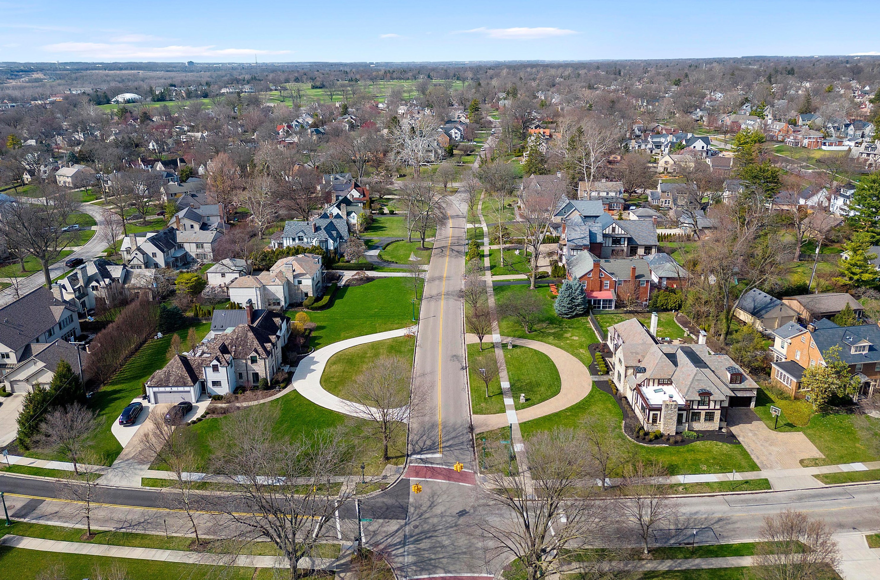 1960 Cambridge Blvd, Columbus OH  43221-4102 exterior