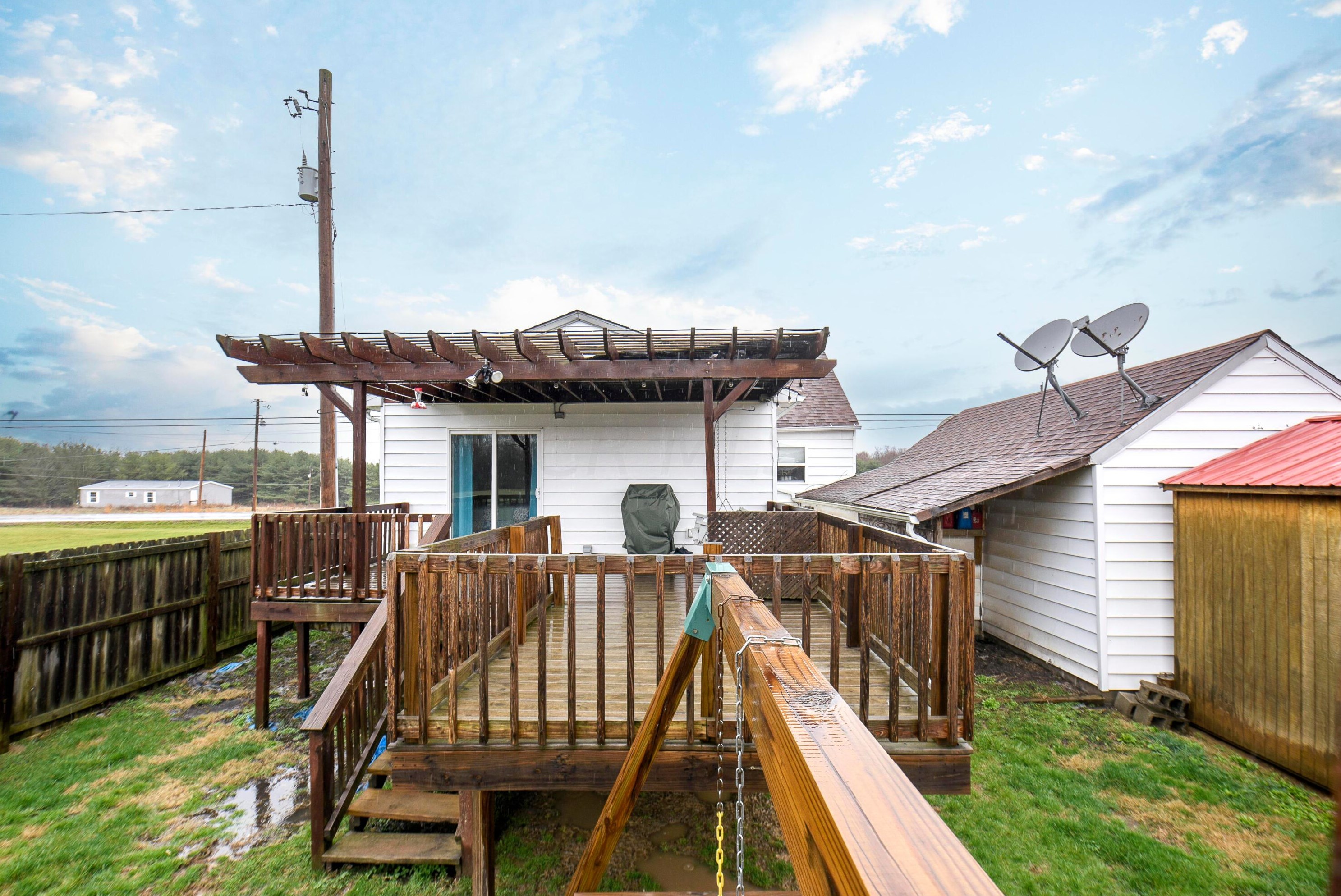 5369 Cincinnati Zanesville Rd, Lancaster OH  43130-9386 exterior