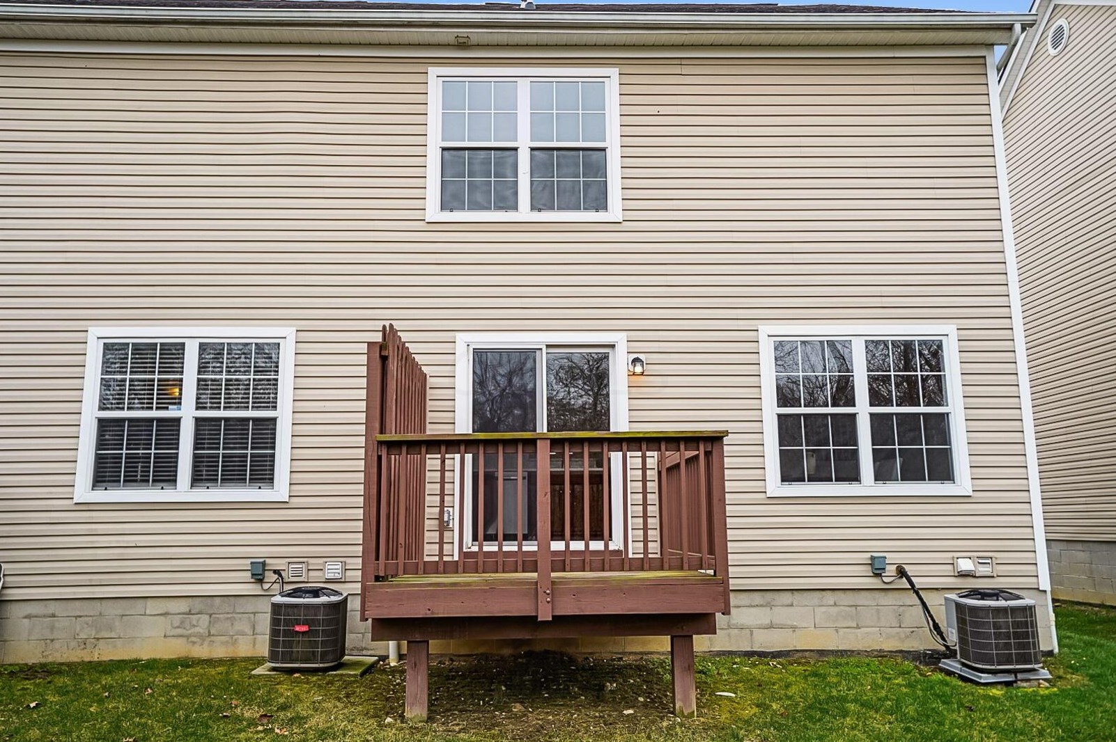 6488 Ash Rock Cir, Westerville OH  43081-7109 exterior