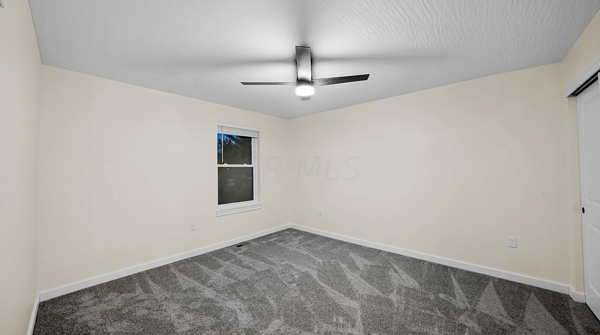 46 Inah Ave, Columbus OH 43228-2679 exterior