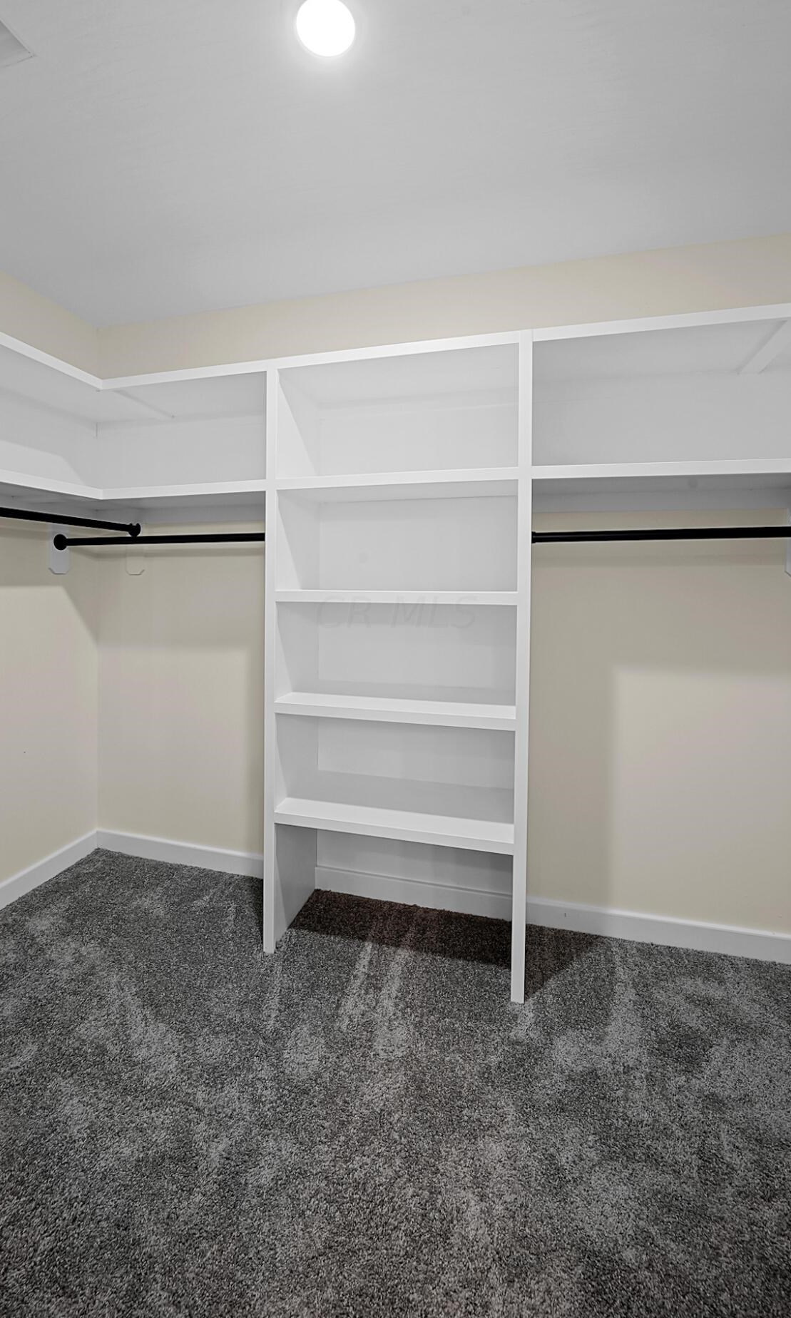 46 Inah Ave, Columbus OH 43228-2679 exterior