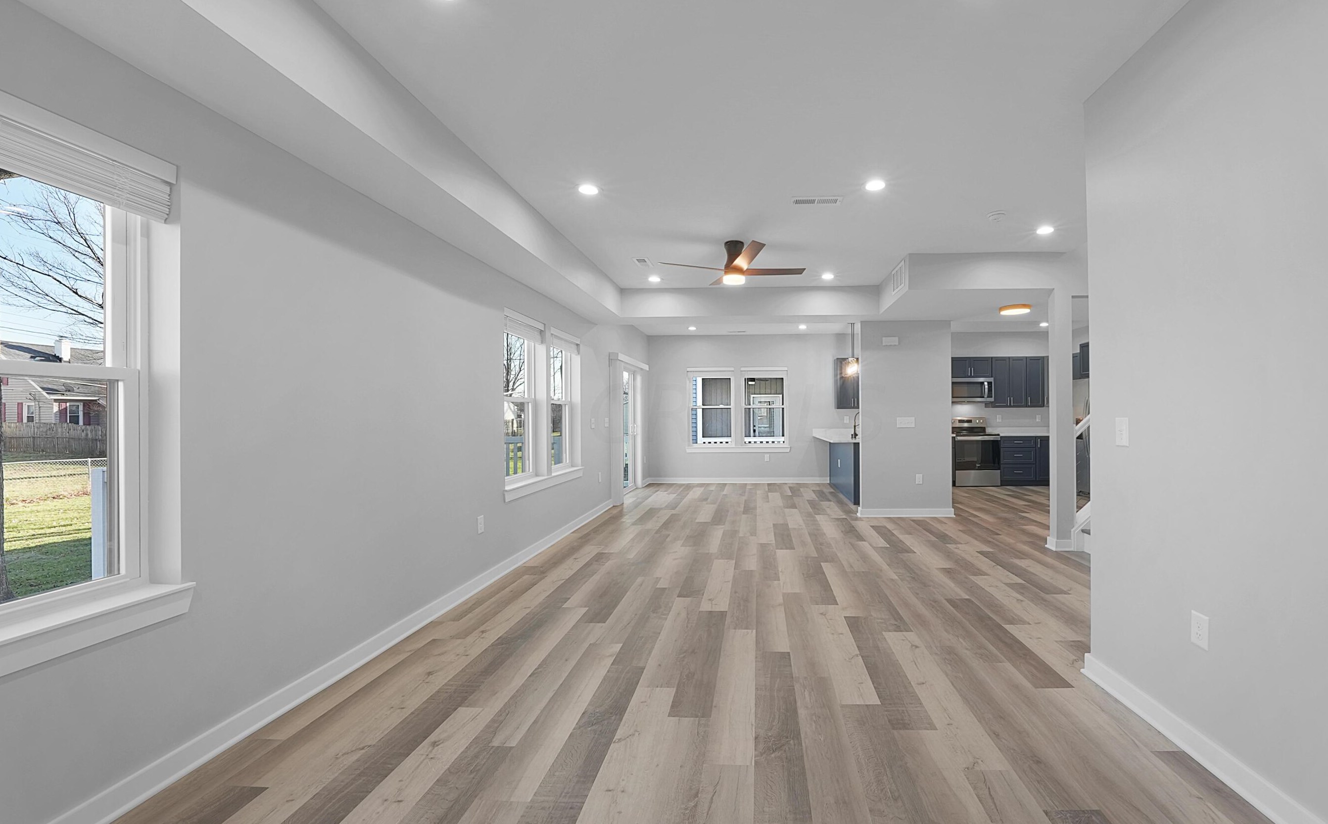 76 Inah Ave, Columbus OH 43228-2679 exterior