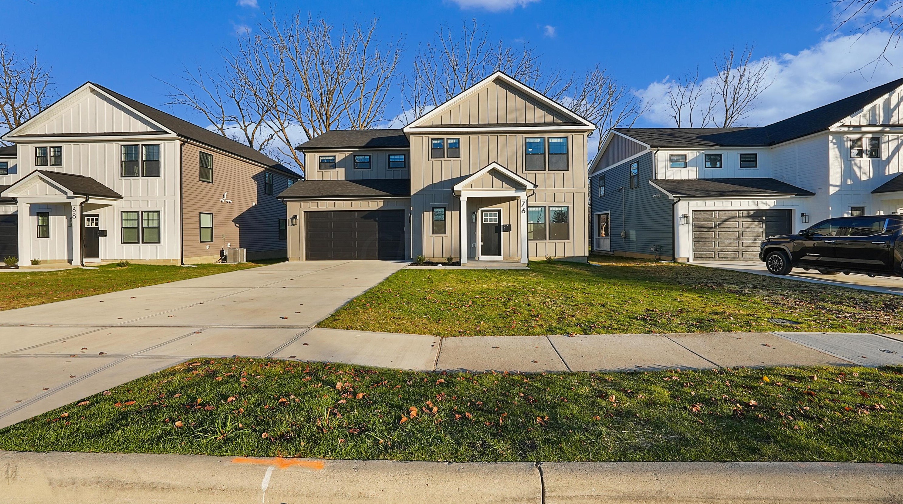 76 Inah Ave, Columbus OH 43228-2679 exterior