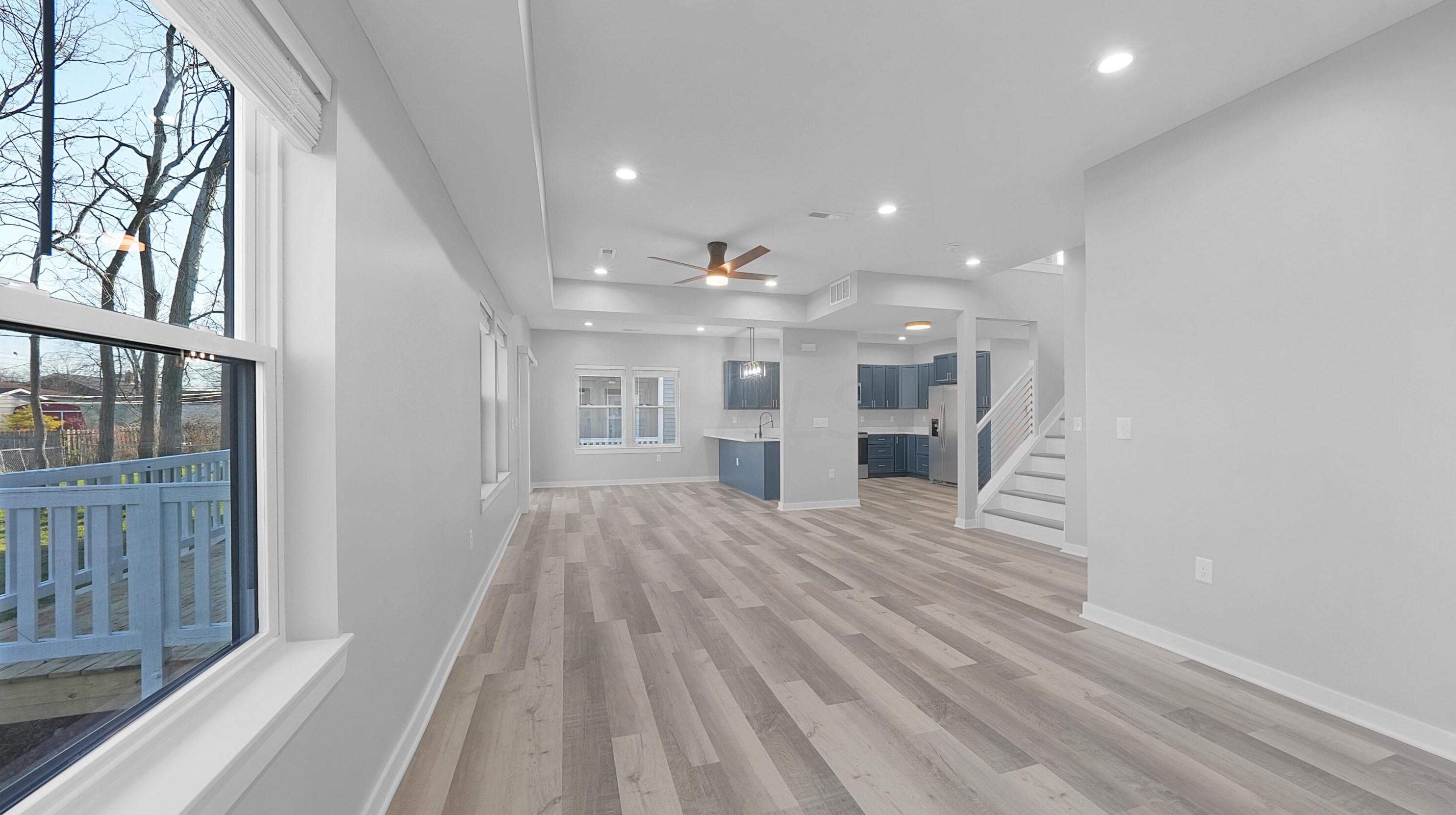 76 Inah Ave, Columbus OH 43228-2679 exterior