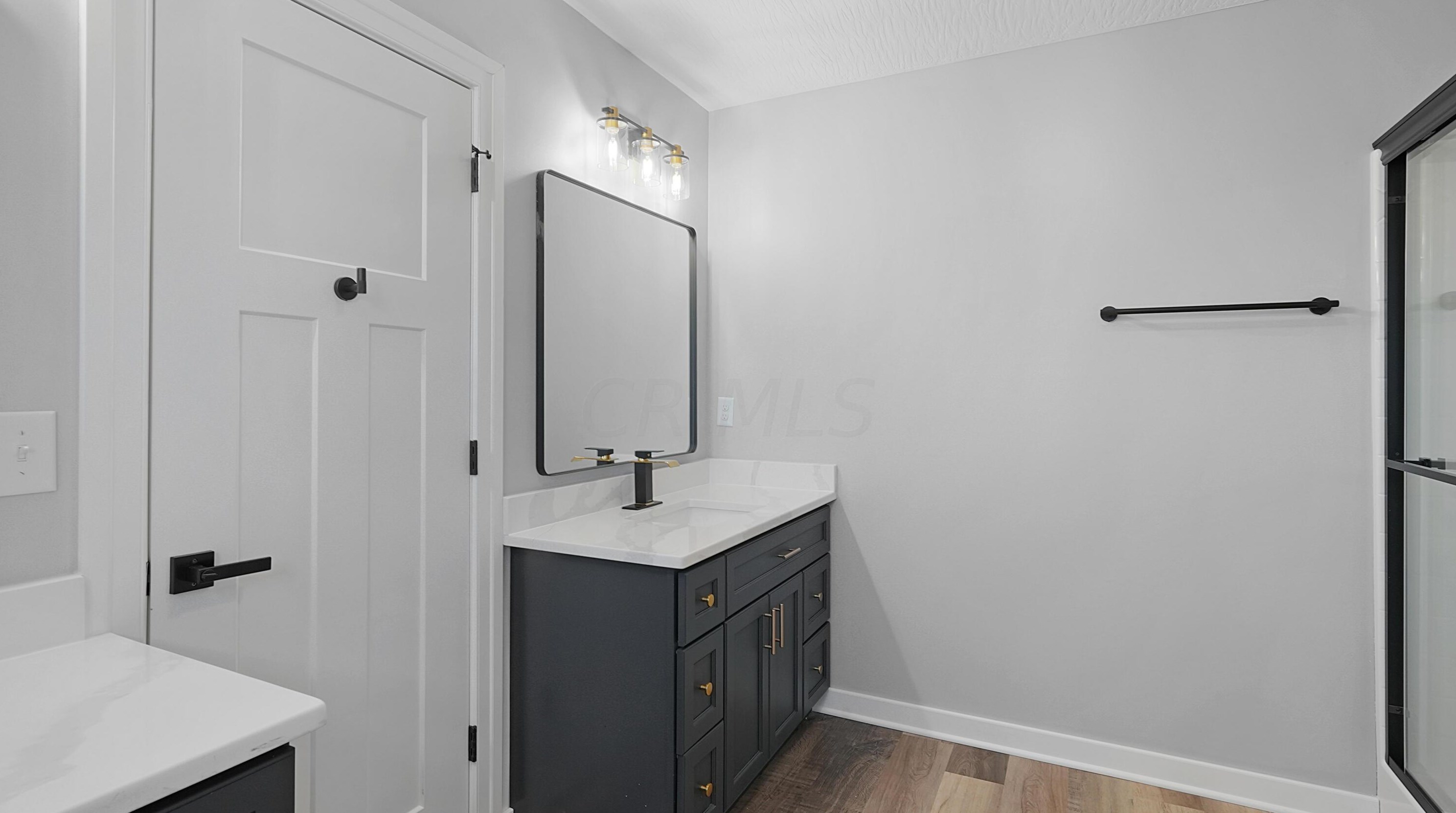 76 Inah Ave, Columbus OH 43228-2679 exterior