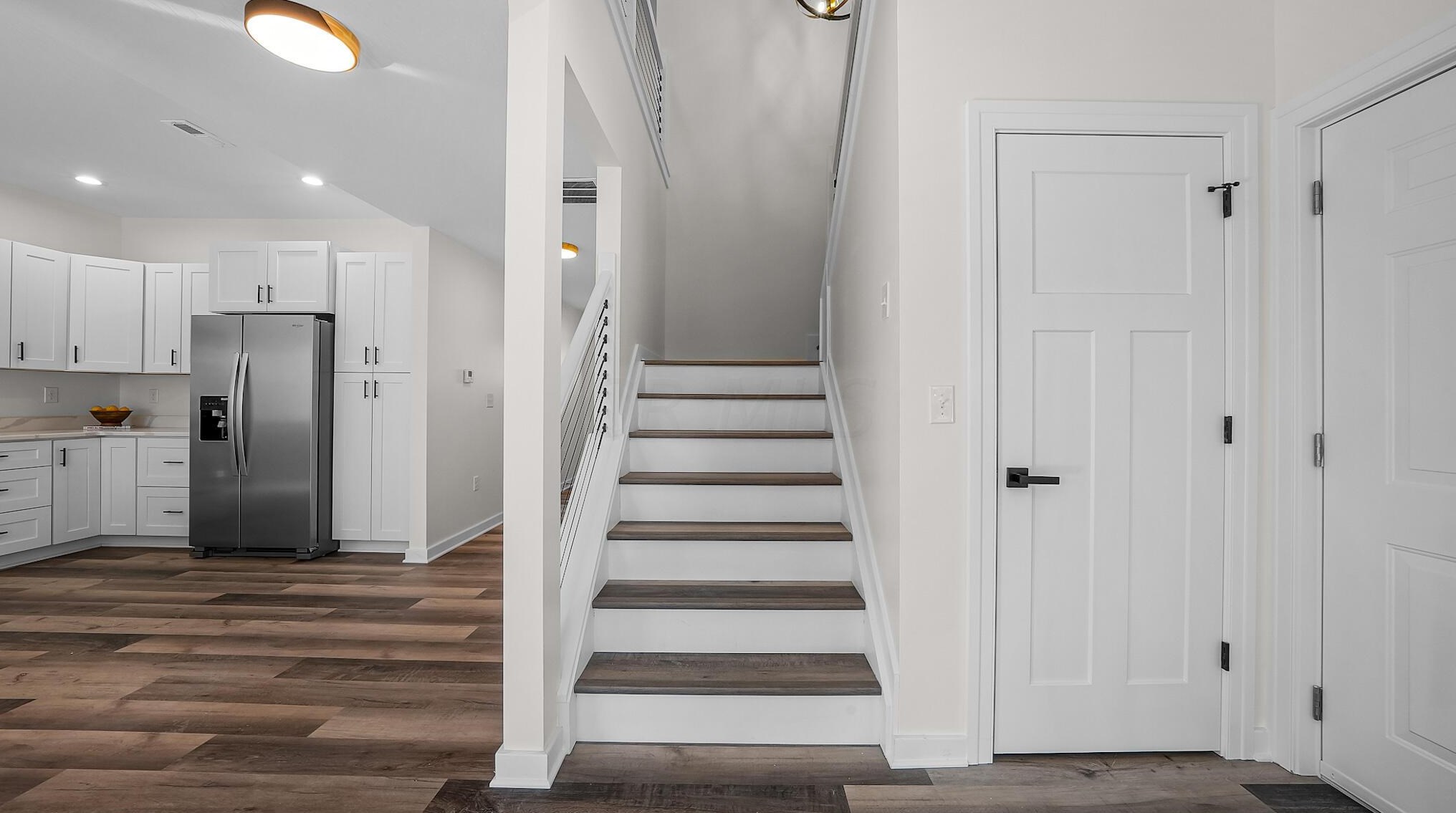 84 Inah Ave, Columbus OH 43228-2679 exterior