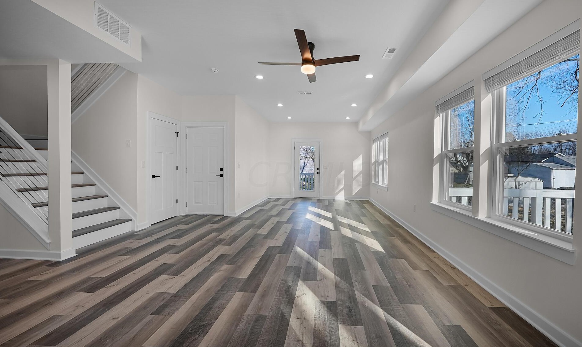 84 Inah Ave, Columbus OH 43228-2679 exterior