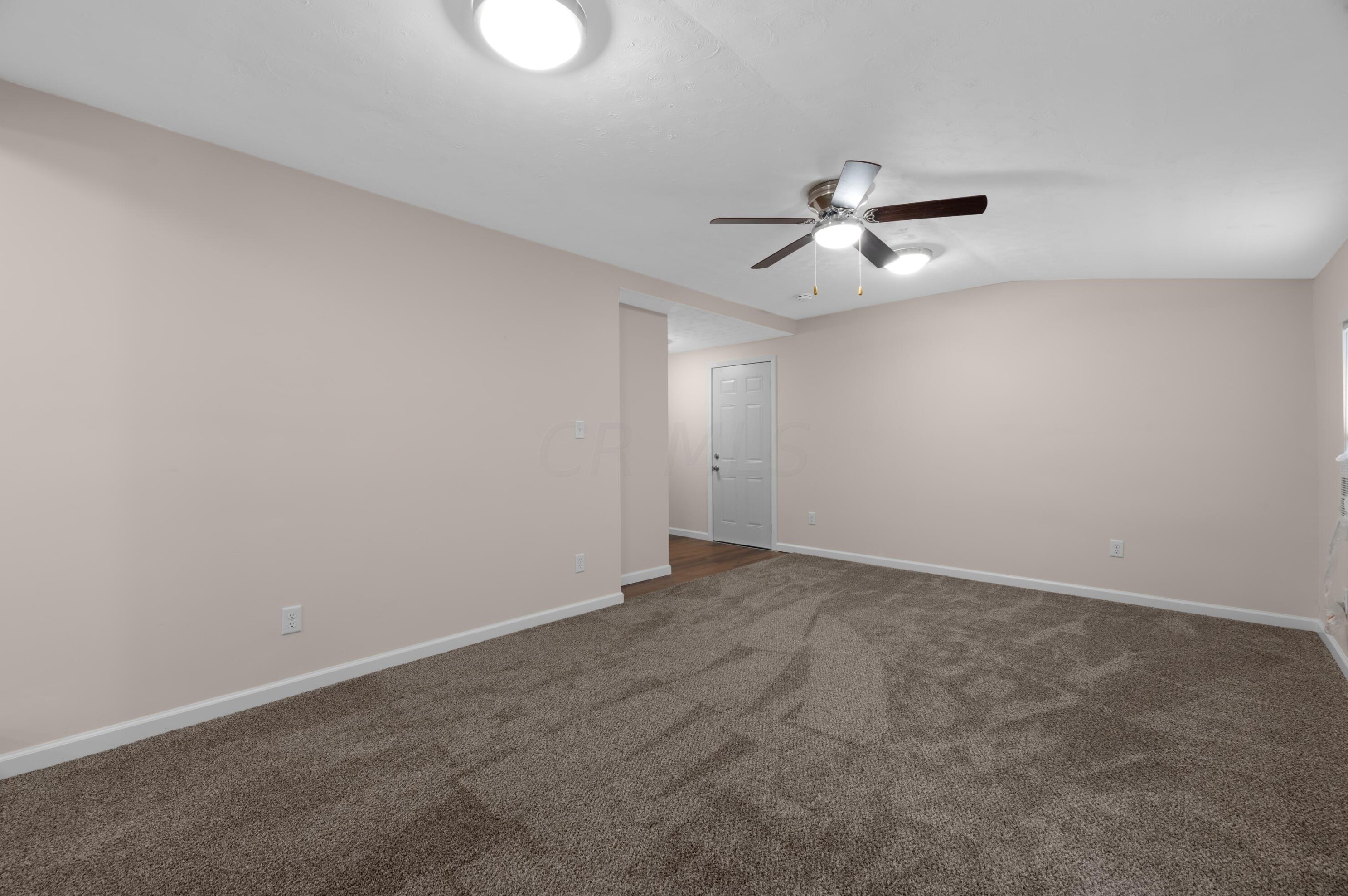 187 Madison St, Mount Sterling OH  43143-1020 exterior