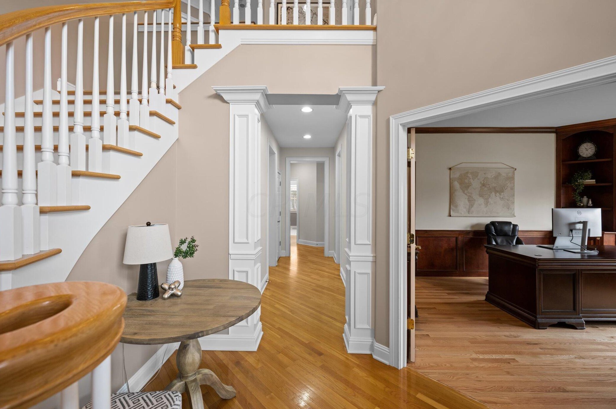 8244 Campden Lakes Blvd, Dublin OH  43016-8252 exterior