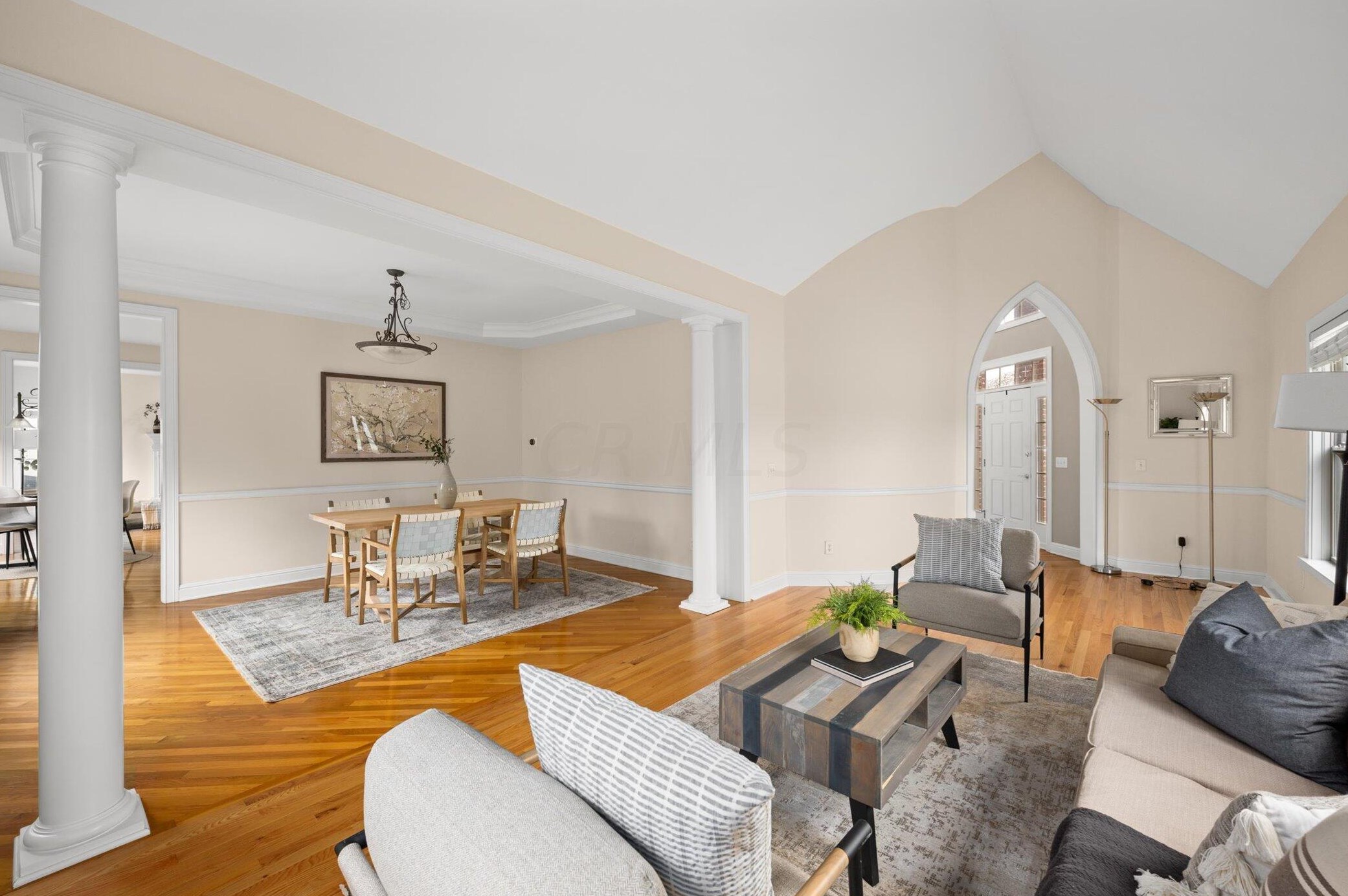 8244 Campden Lakes Blvd, Dublin OH  43016-8252 exterior