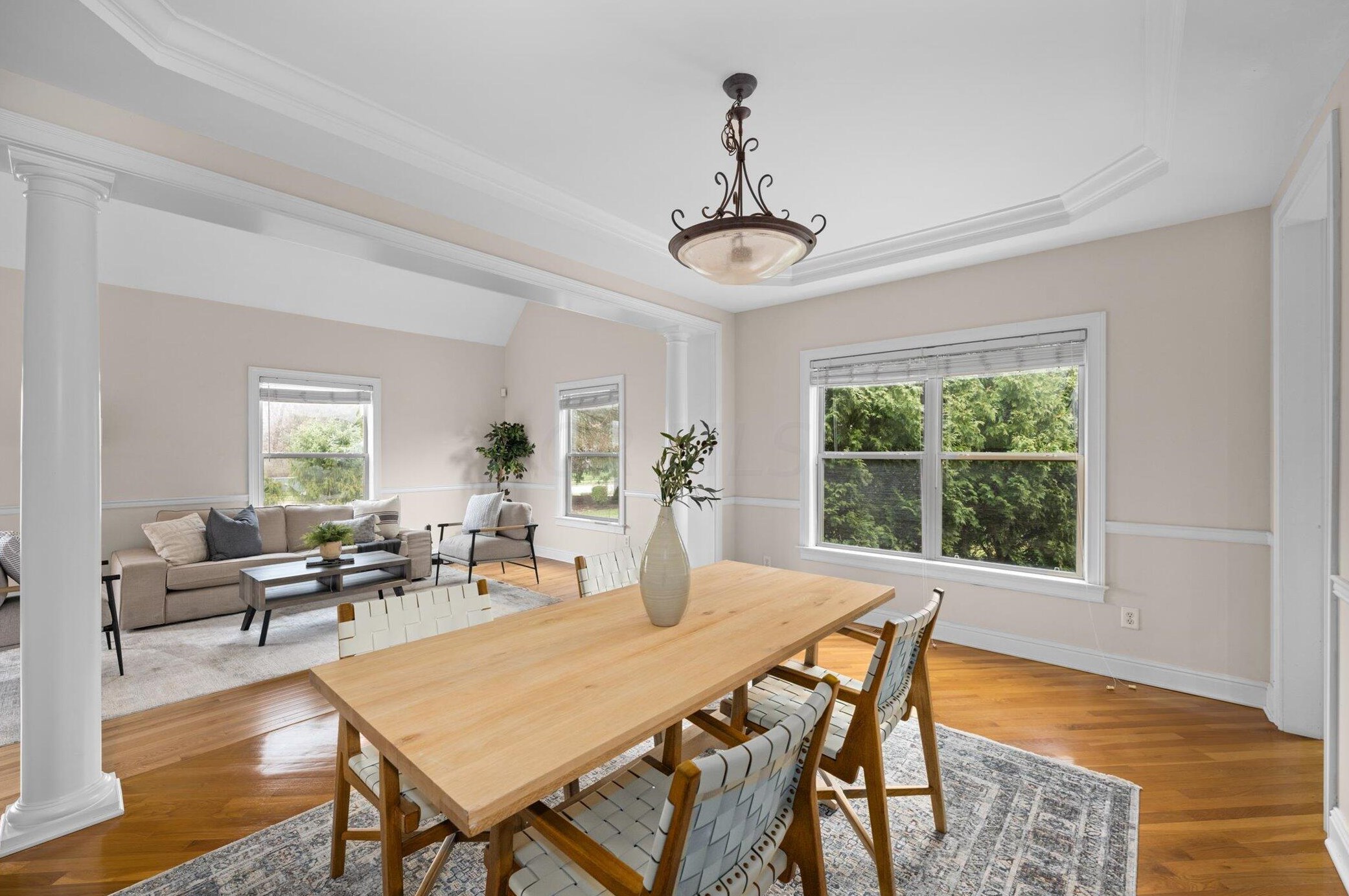 8244 Campden Lakes Blvd, Dublin OH  43016-8252 exterior