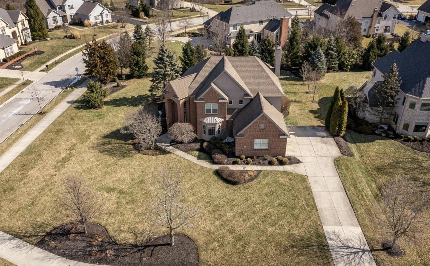 8244 Campden Lakes Blvd, Dublin, OH 43016