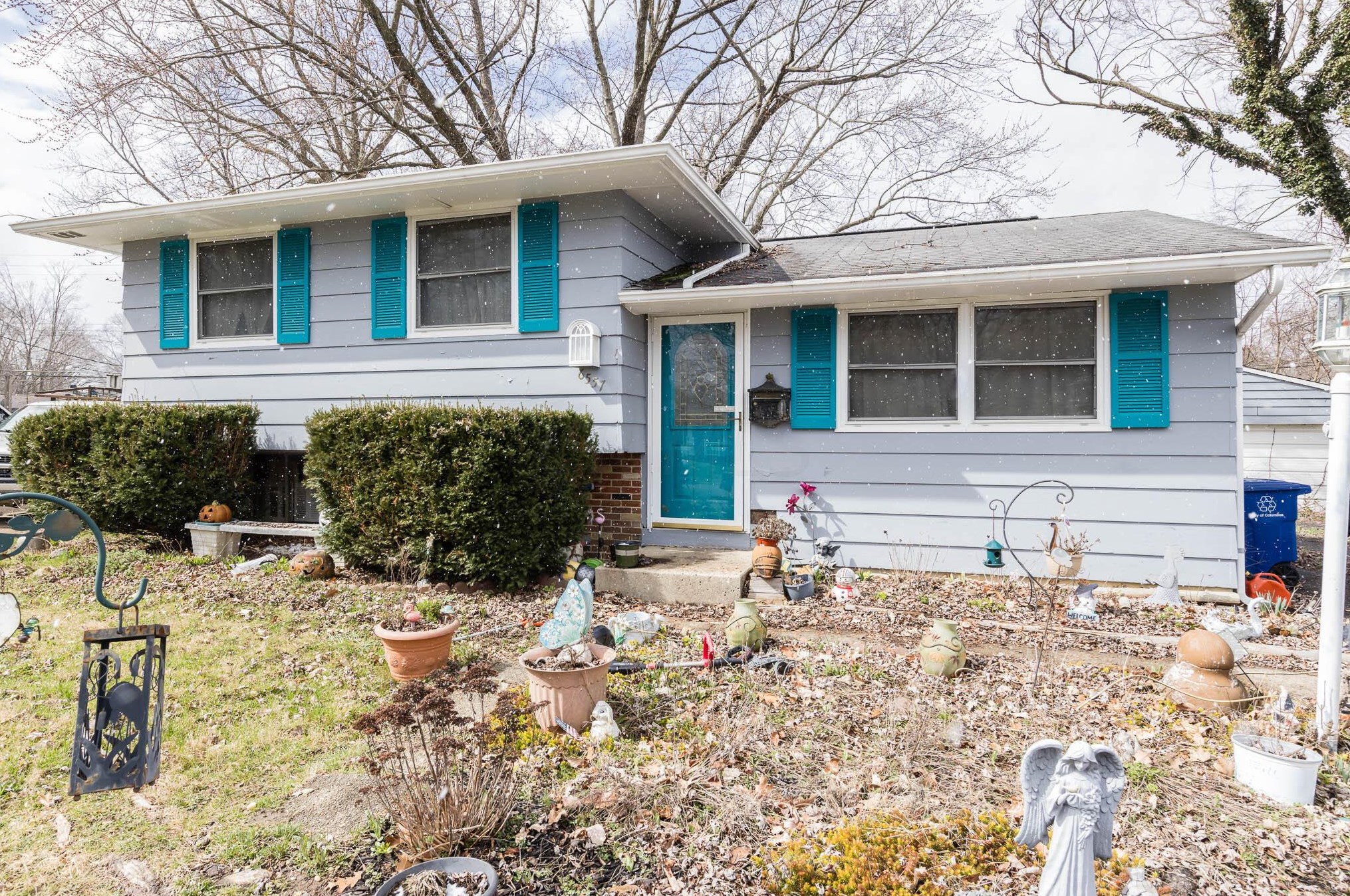 6557 Dobson Sq, Columbus, OH 43229-1363