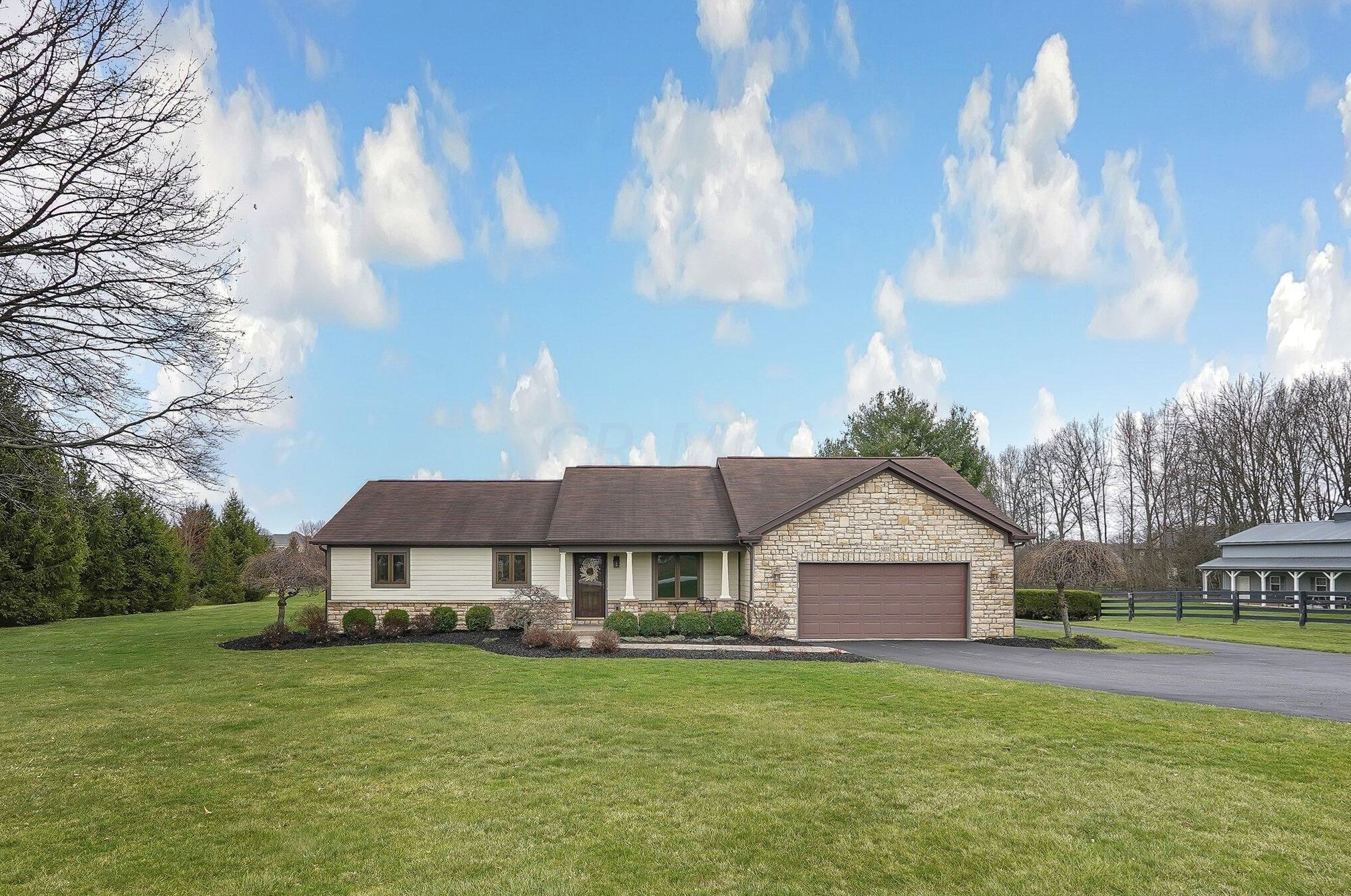 5033 Worthington Rd, Westerville, OH 43082-9455