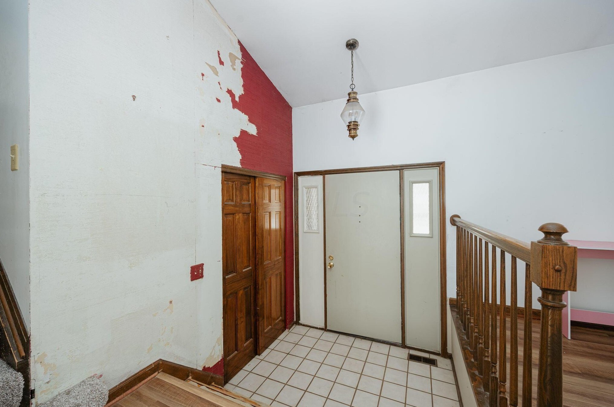 210 Monterey Dr, Dublin, OH 43017-1345