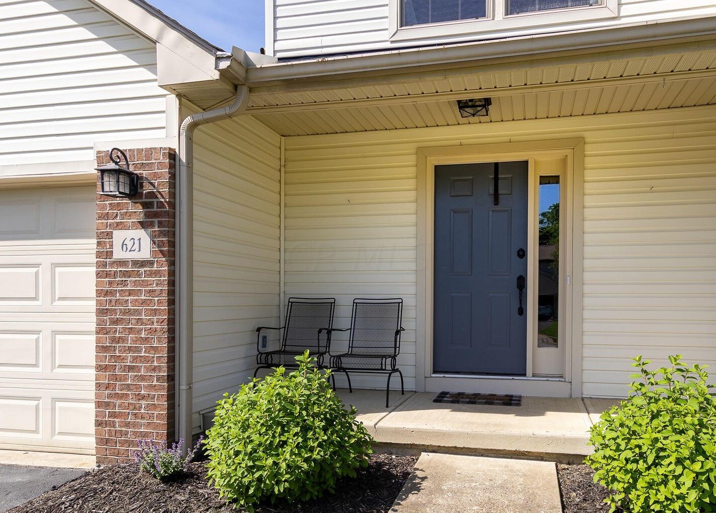 621 Norfolk Ct, Pickerington OH  43147-2066 exterior