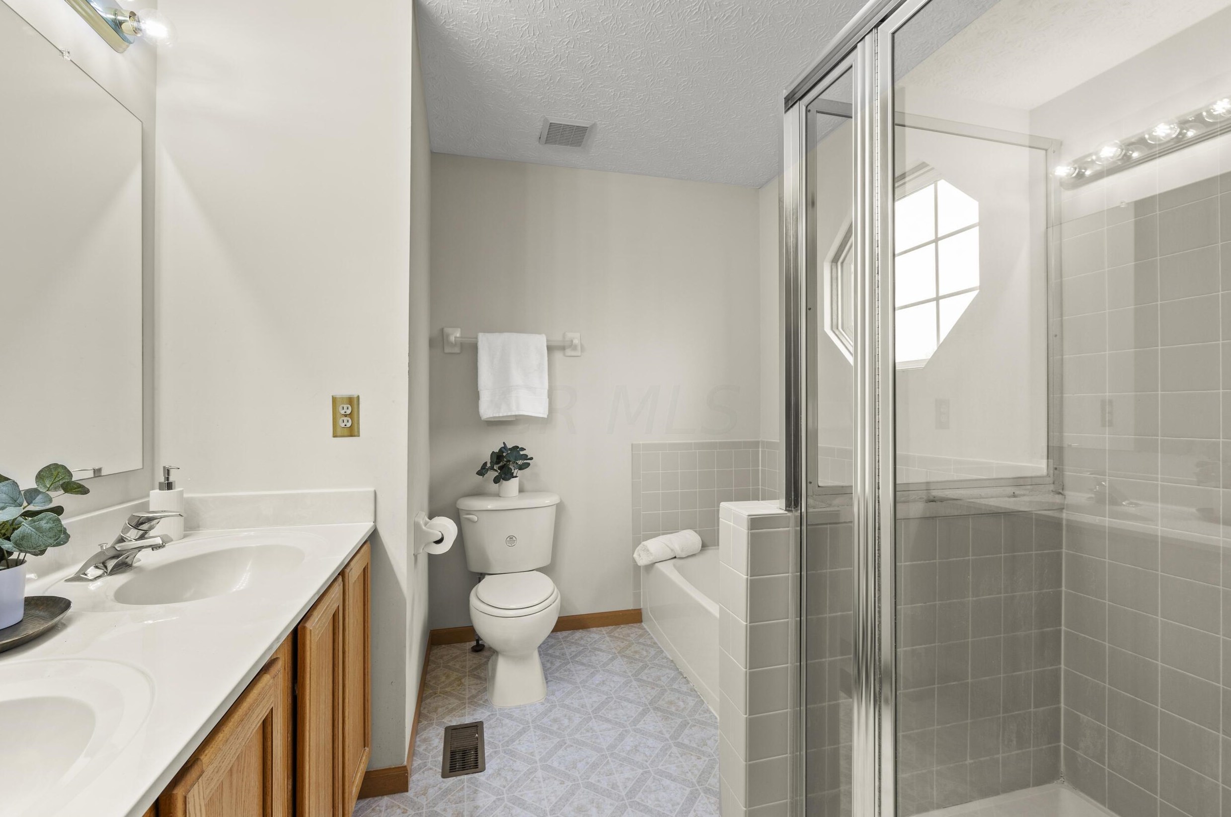 1233 Tannic St, Blacklick OH  43004-8784 exterior