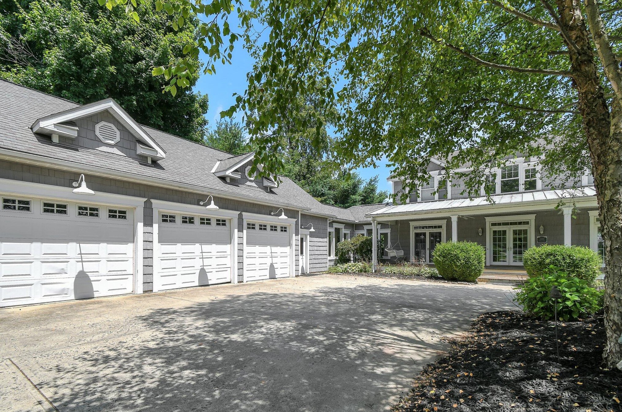 2406 North St, Granville OH  43023-9747 exterior