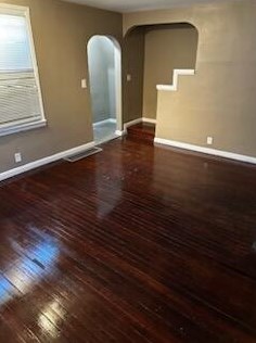 2297 Pontiac St, Columbus, OH 43211