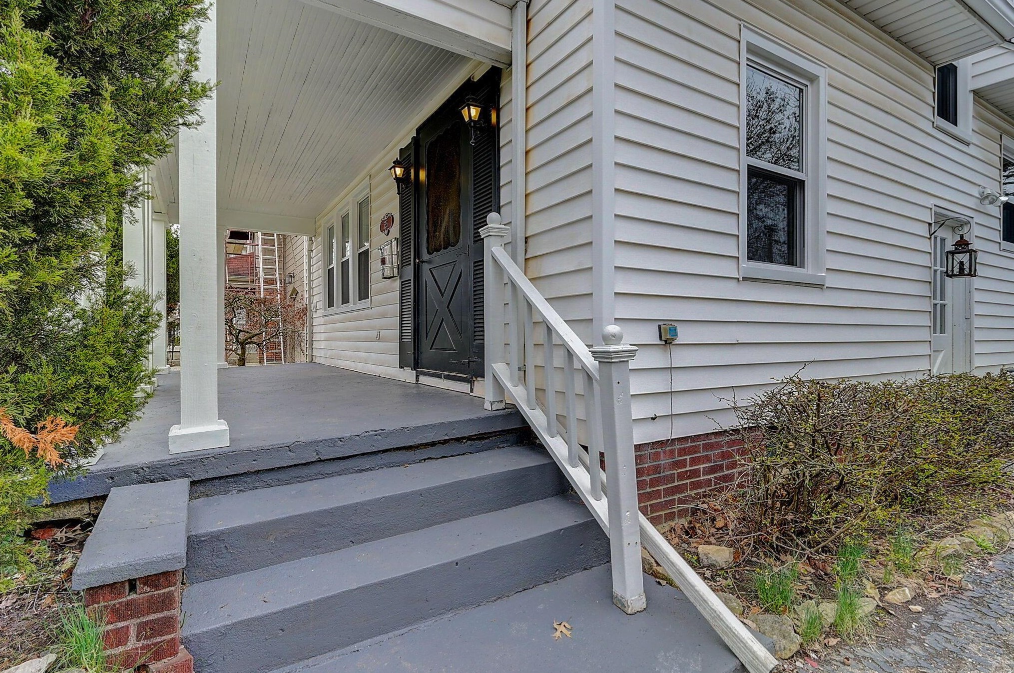 535 Piedmont Rd, Columbus, OH 43214-3817