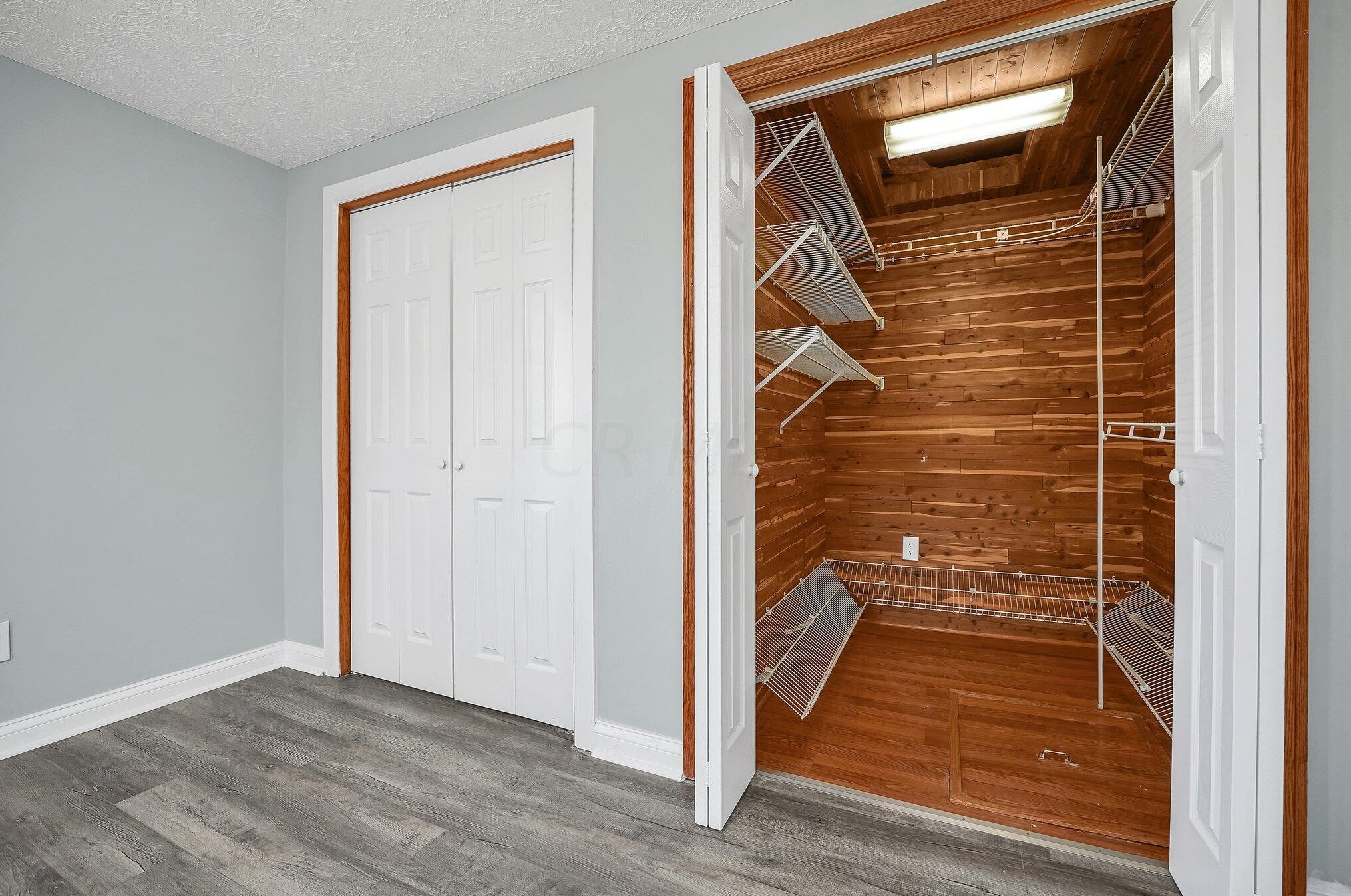 702 Josephine Ave, Columbus OH  43204-1113 exterior