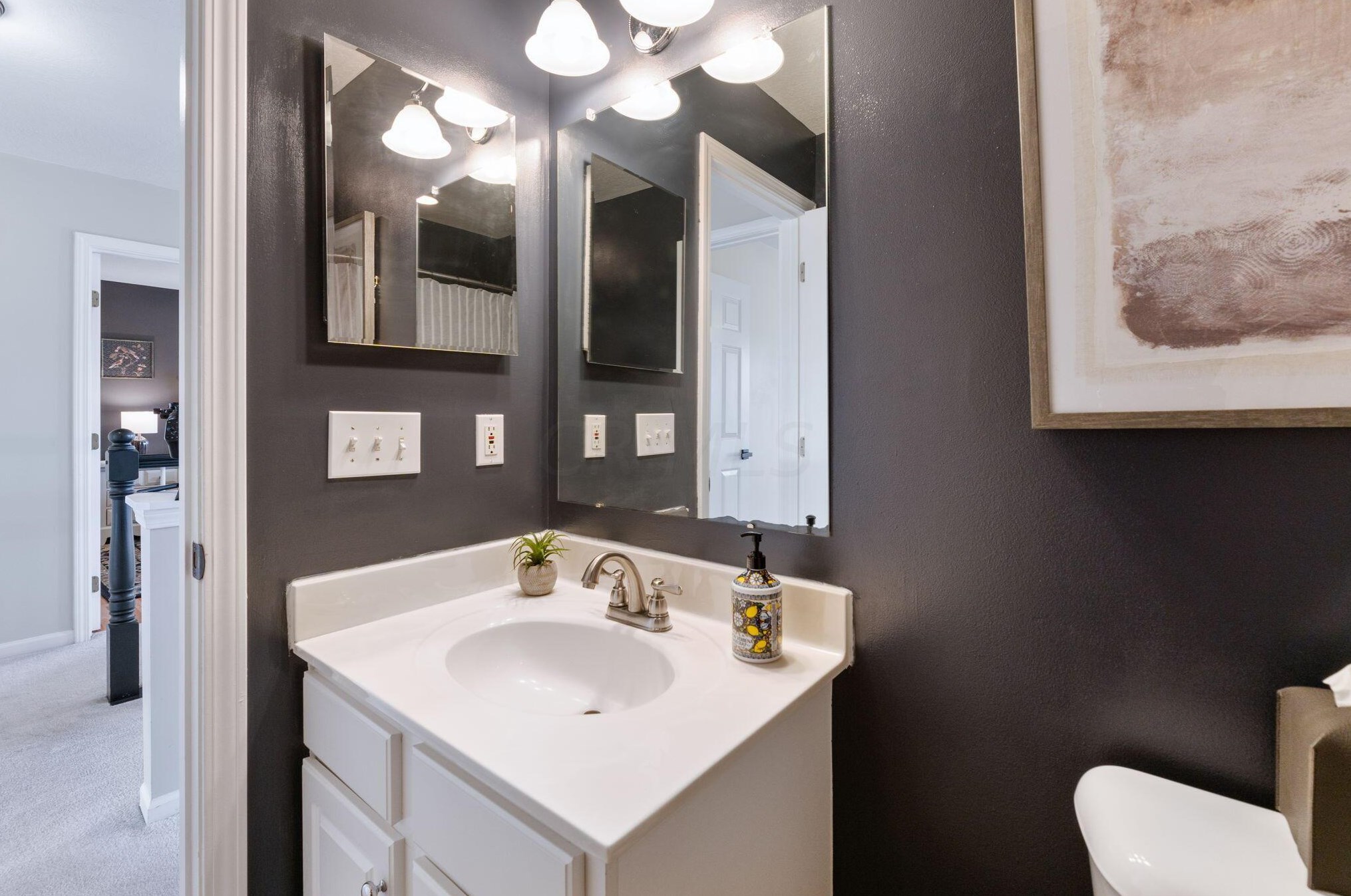 5530 Bunstine Dr, Westerville OH  43081-8218 exterior