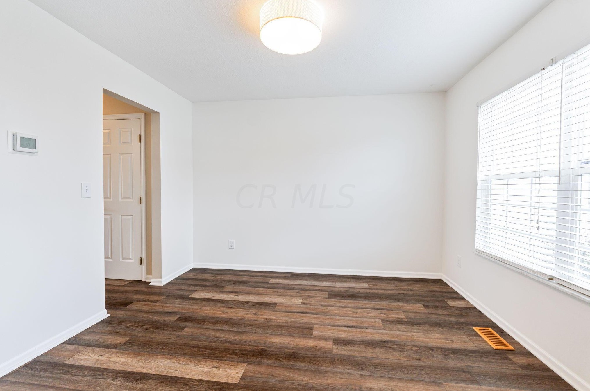 5530 Bunstine Dr, Westerville OH  43081-8218 exterior