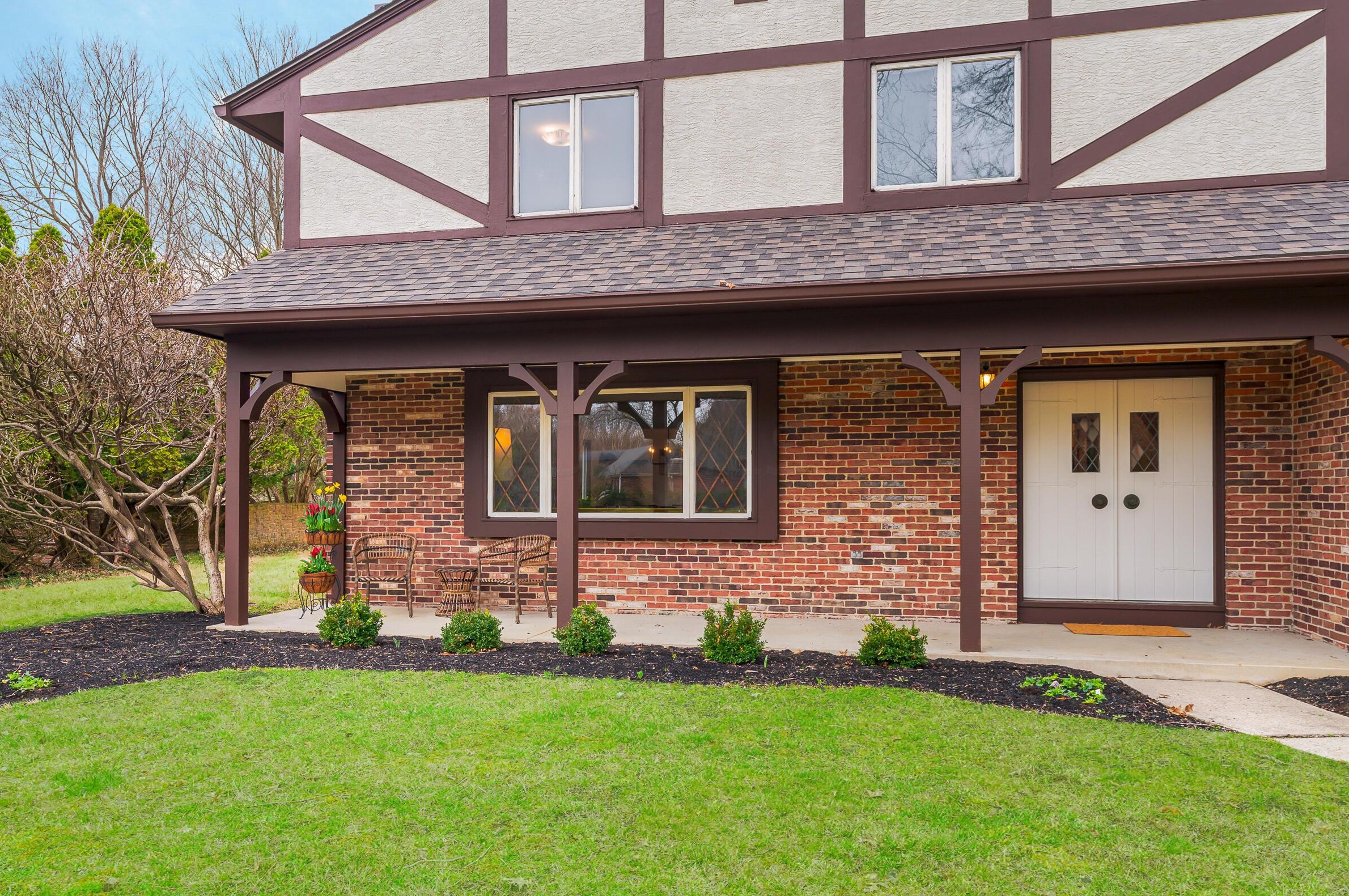 5668 Indian Mound Ct, Columbus, OH 43213-2628