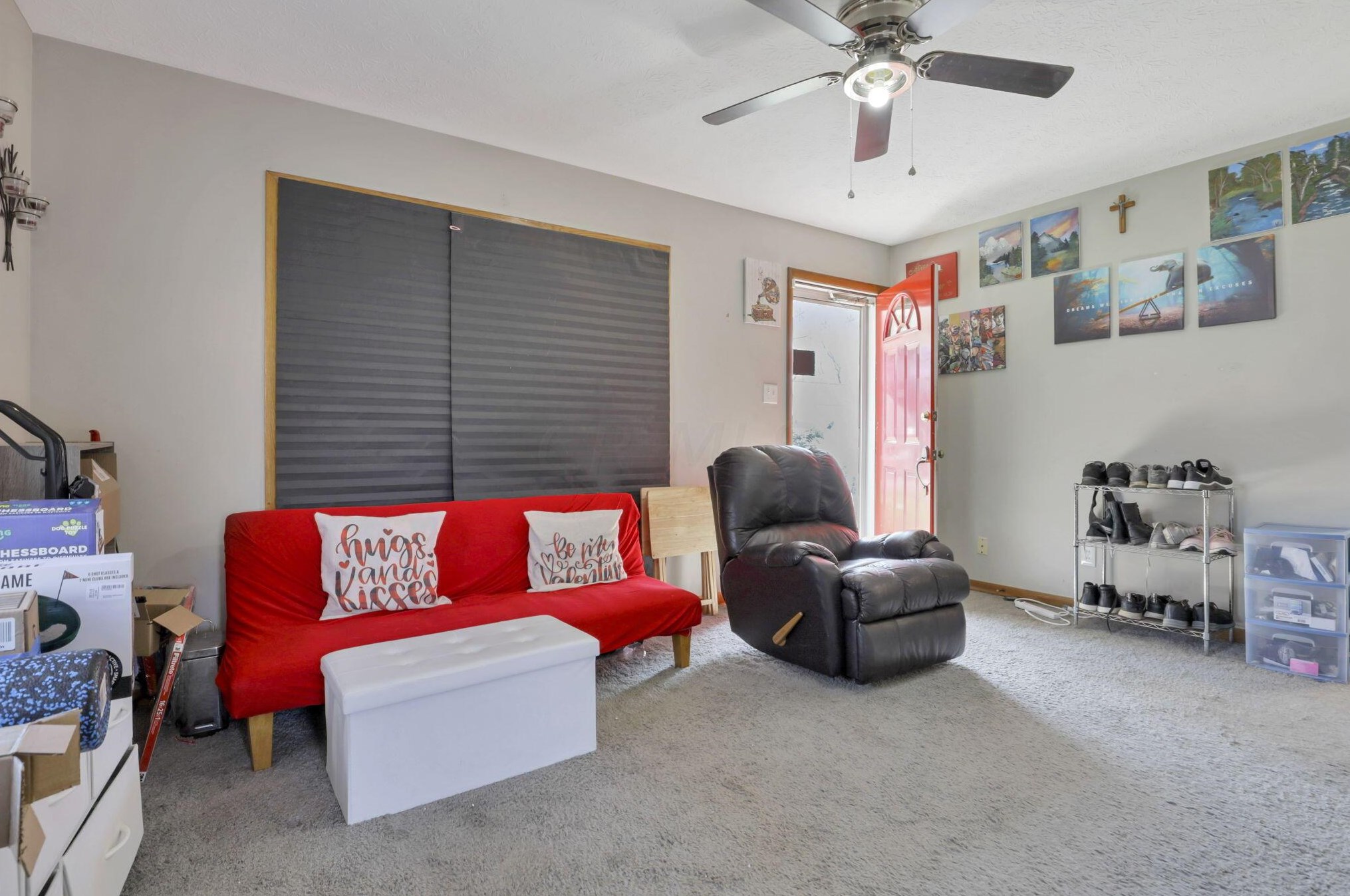 2434 Northglen Dr, Columbus OH  43224-4674 exterior