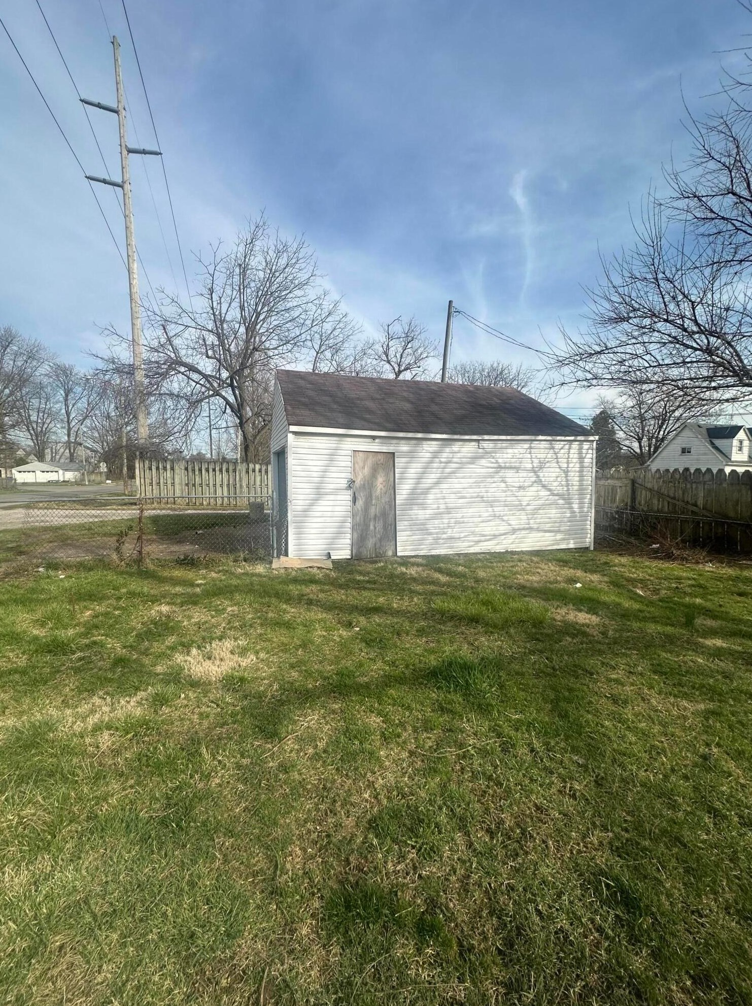 2196 Berrell Ave, Columbus OH  43211-2306 exterior