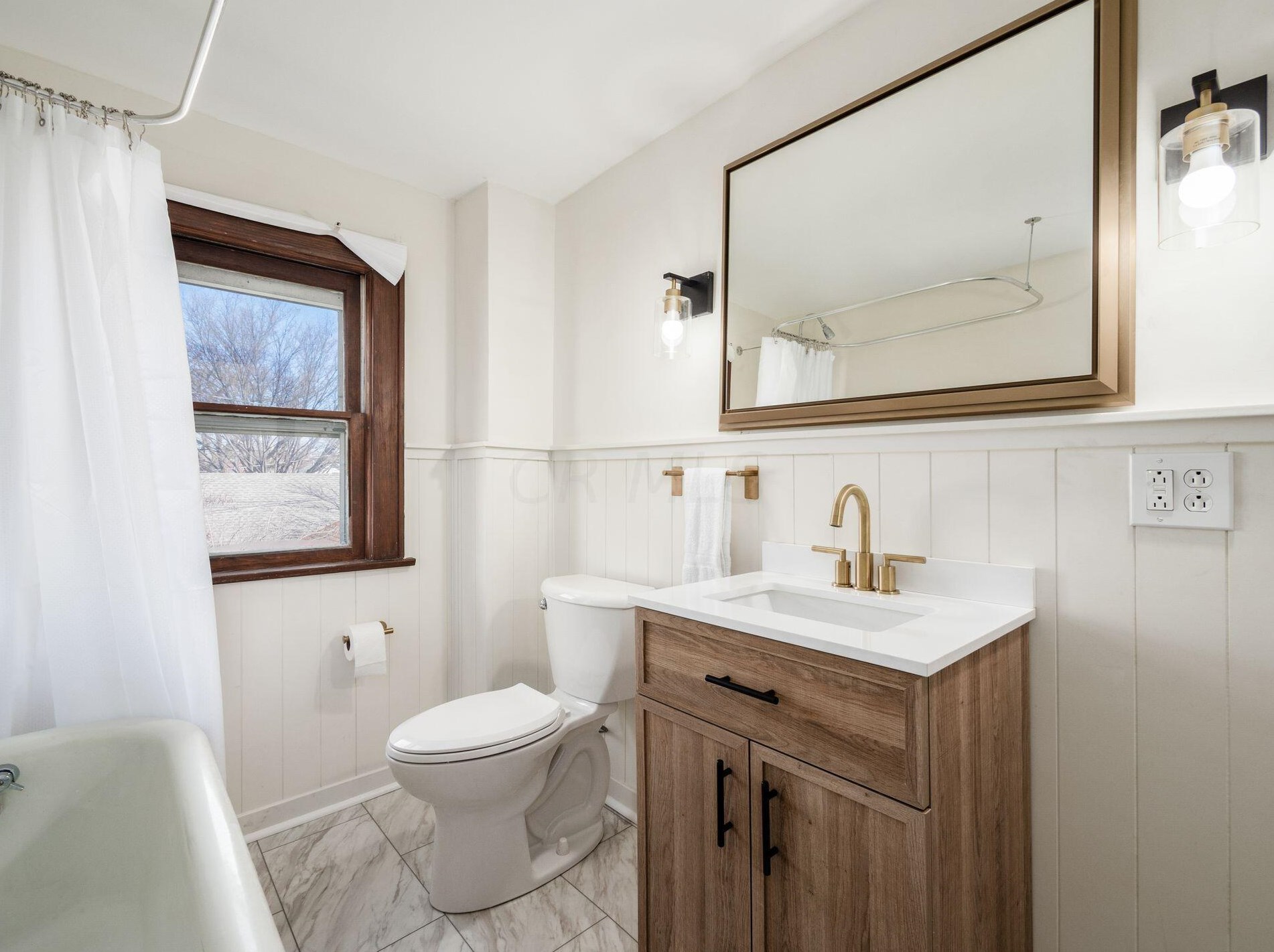 344 Kossuth St, Columbus OH  43206-2260 exterior