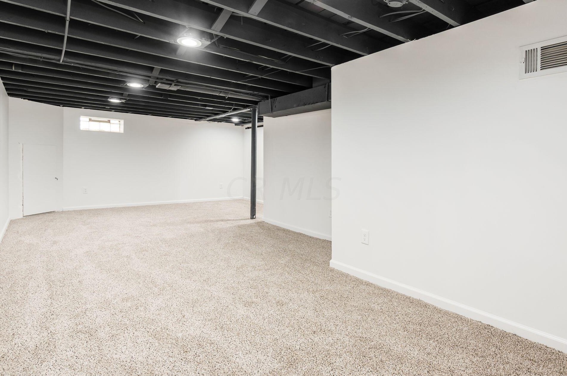 842 Clay Ct, Columbus OH  43205-1652 exterior